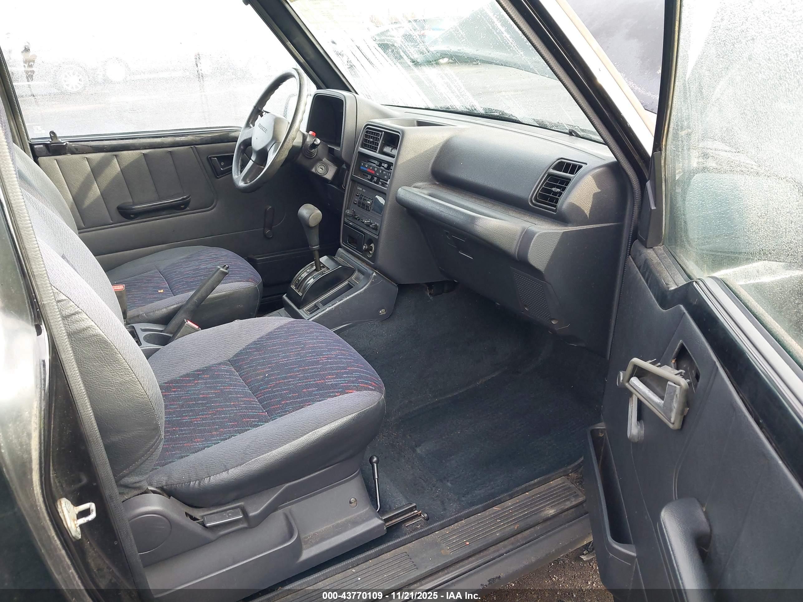 GEO TRACKER image 5