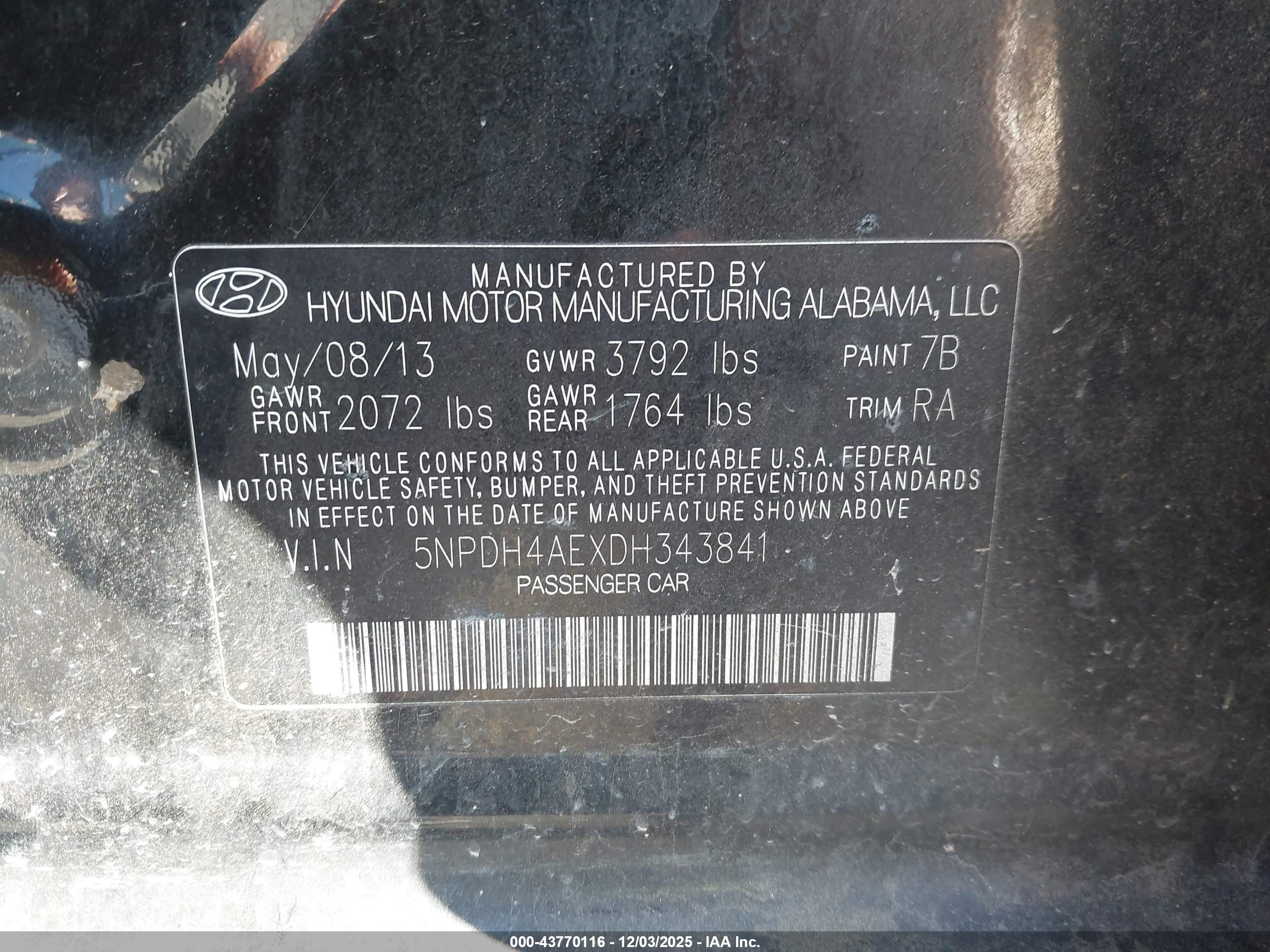 HYUNDAI ELANTRA image 9