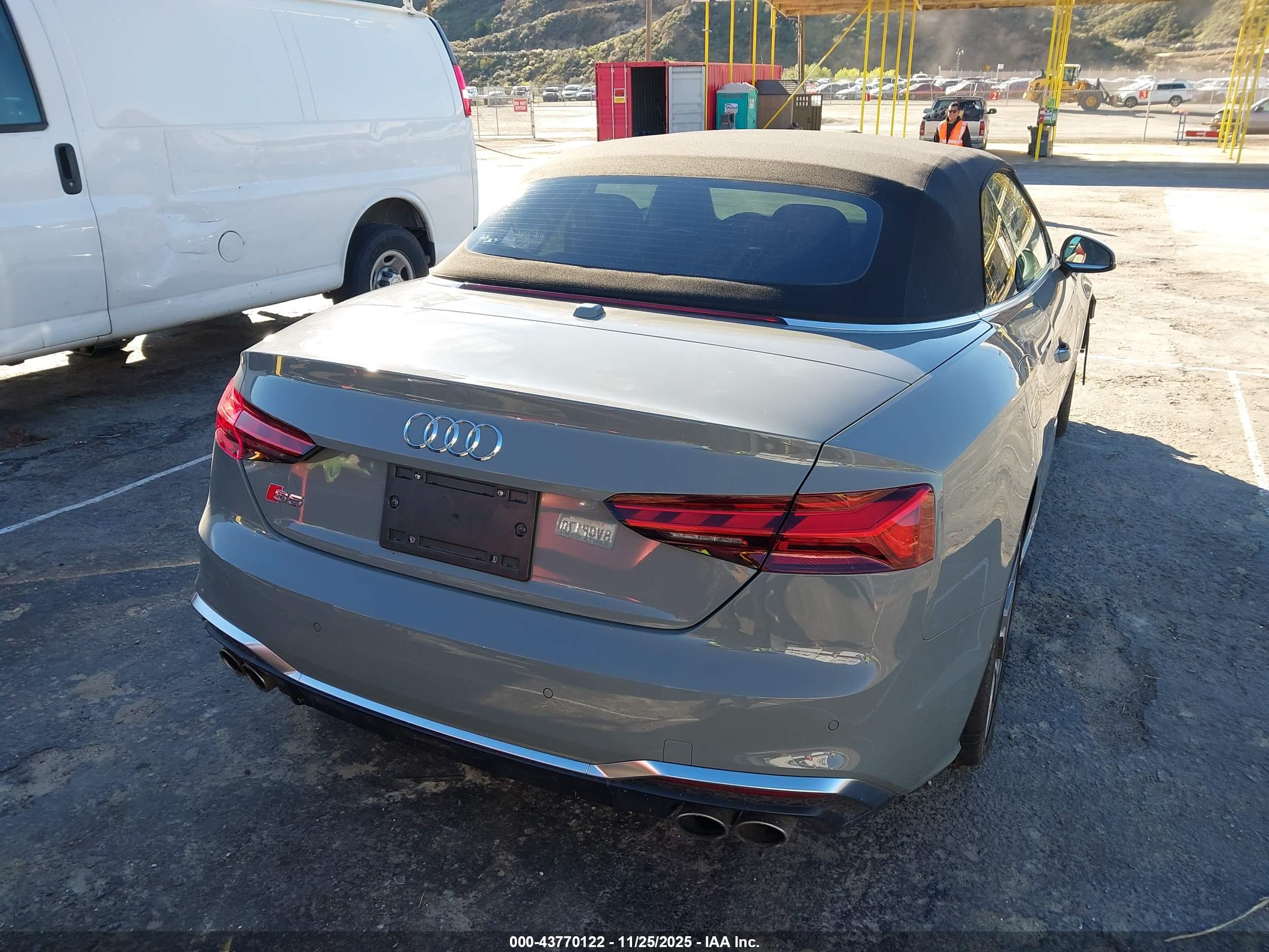 AUDI S5 image 4