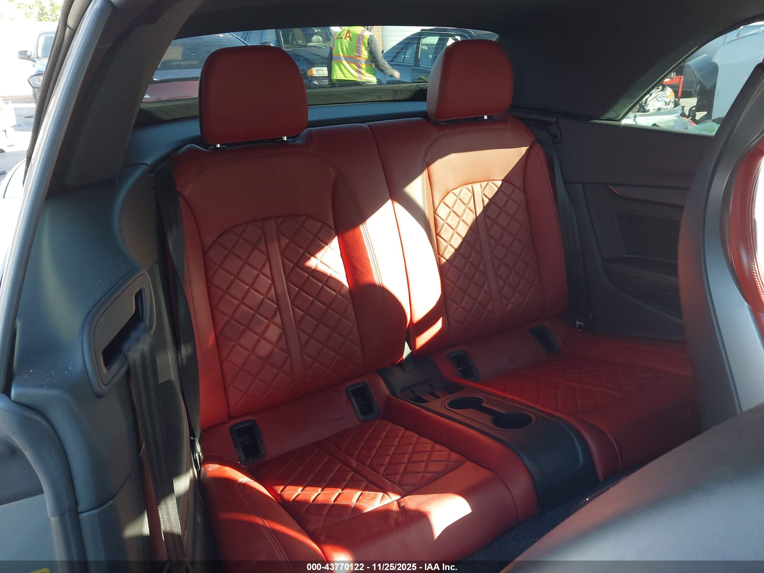 AUDI S5 image 8