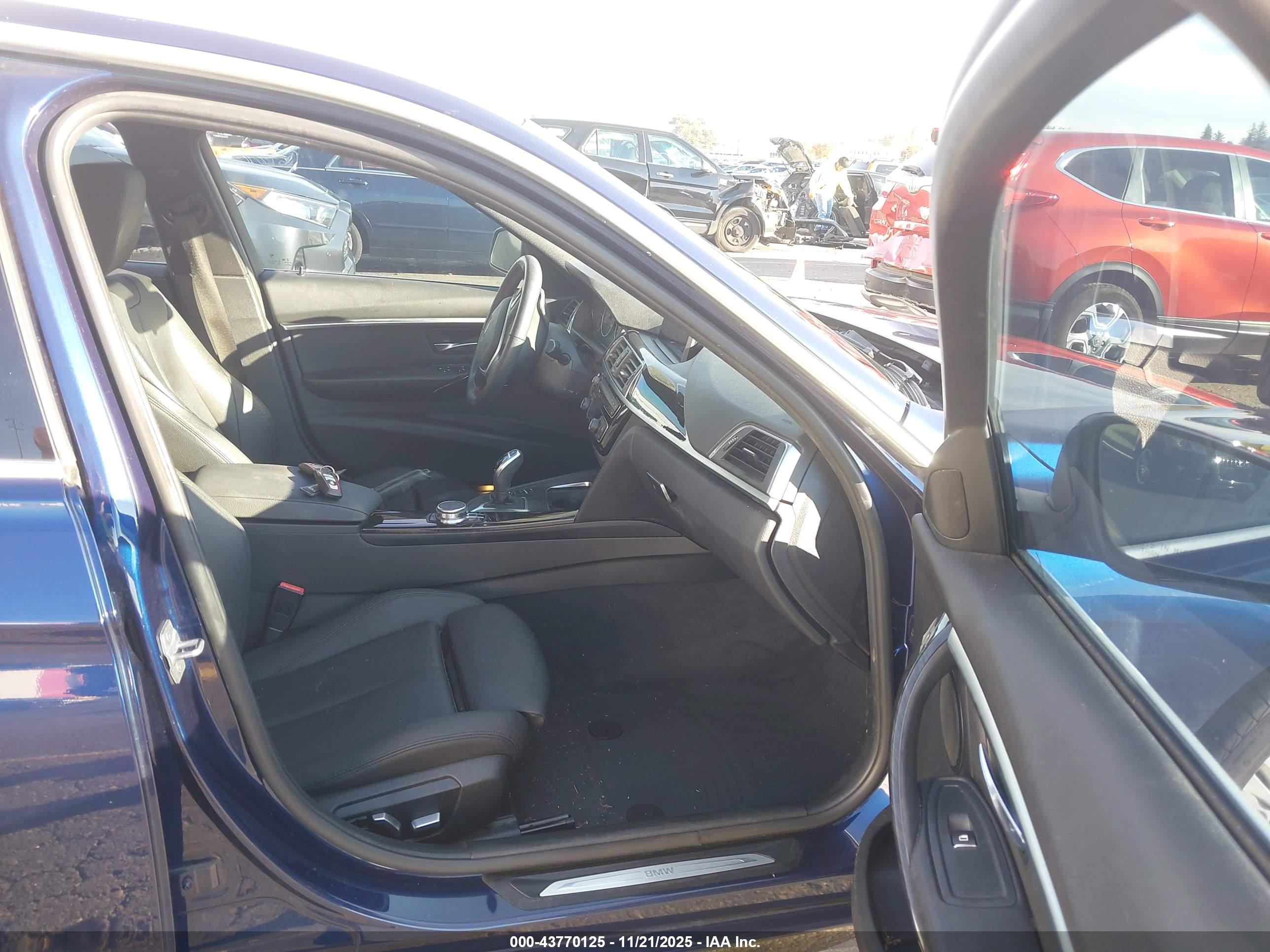 BMW 330I image 5