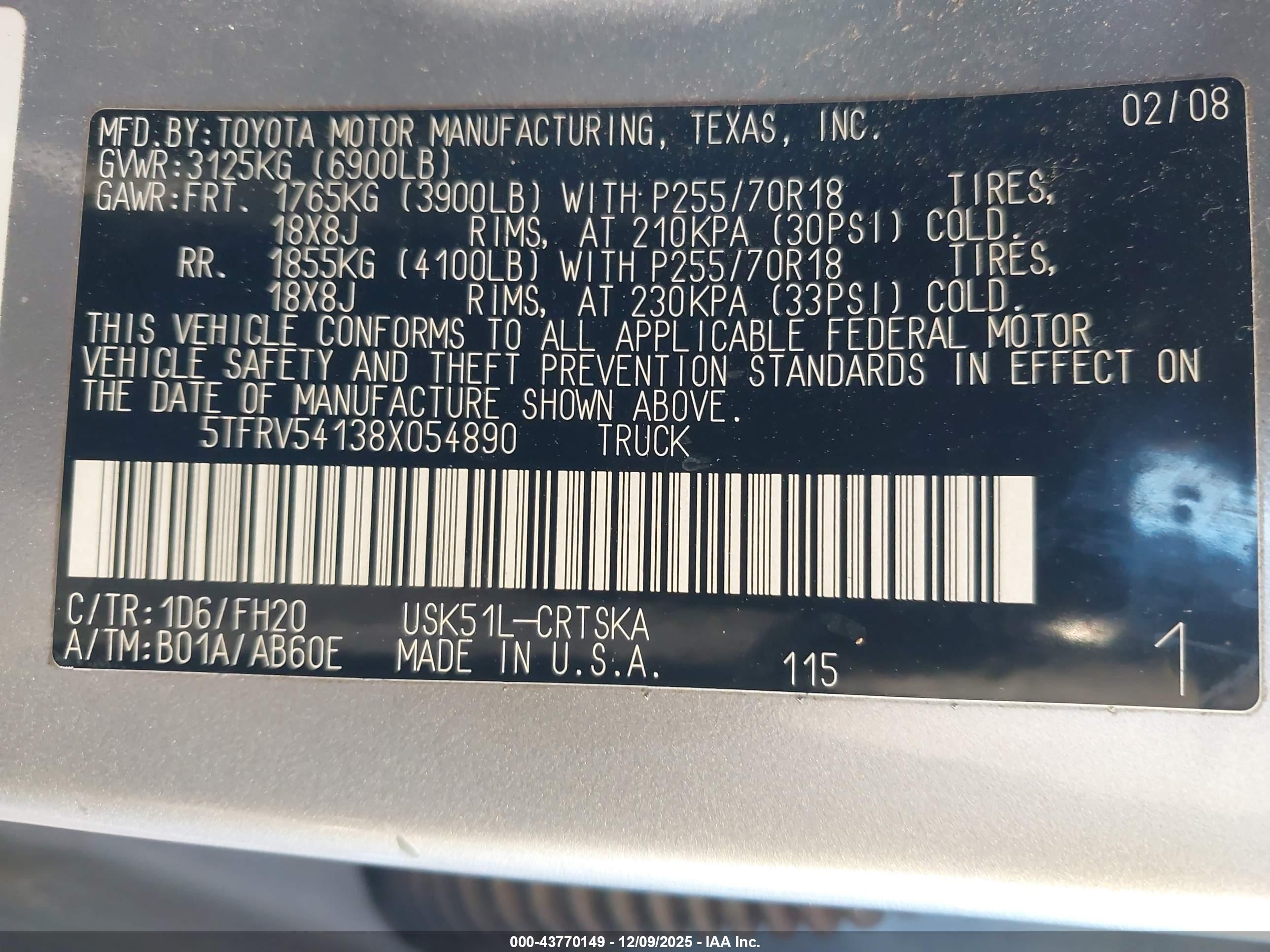 TOYOTA TUNDRA image 9