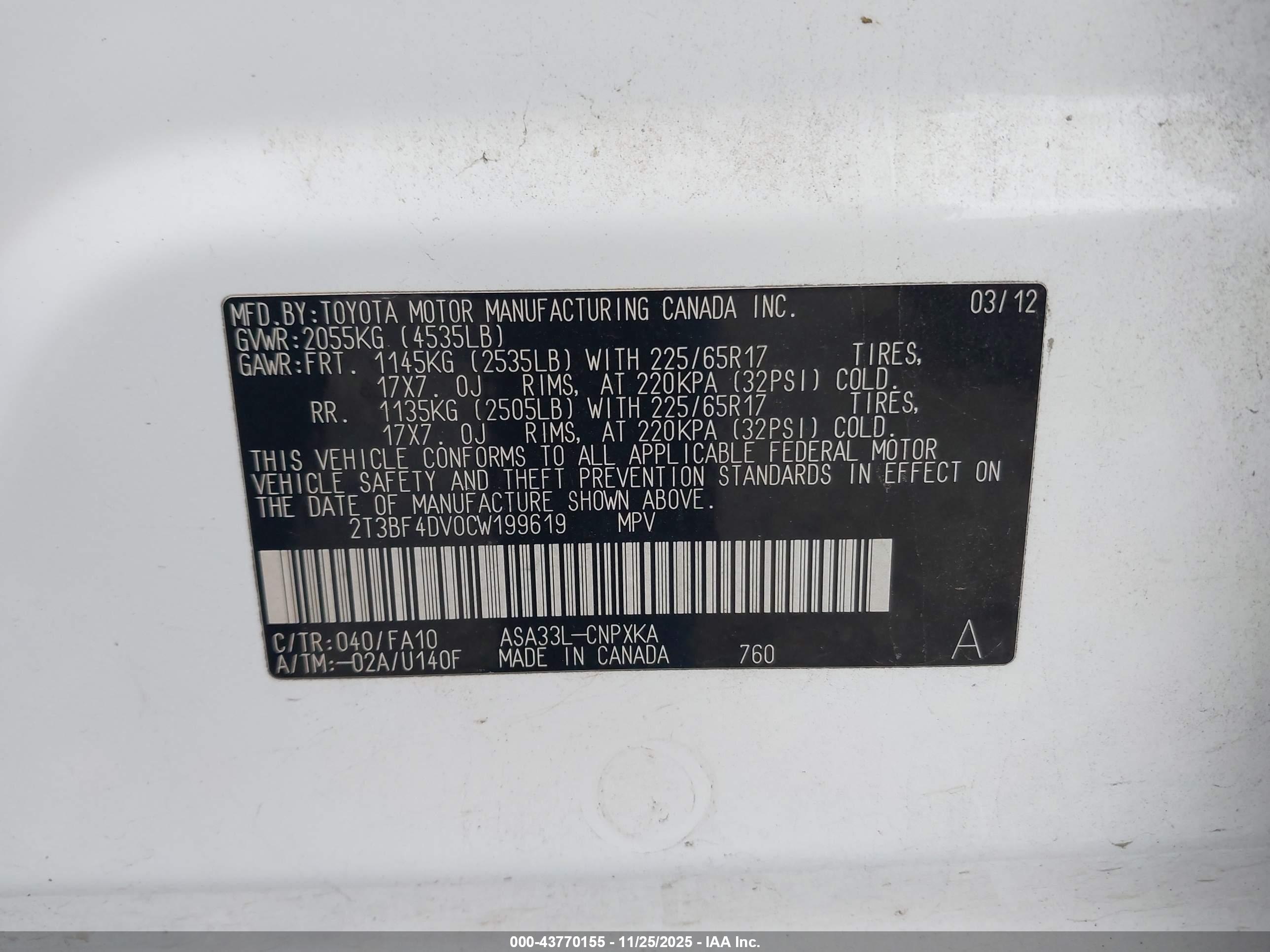 TOYOTA RAV4 image 9