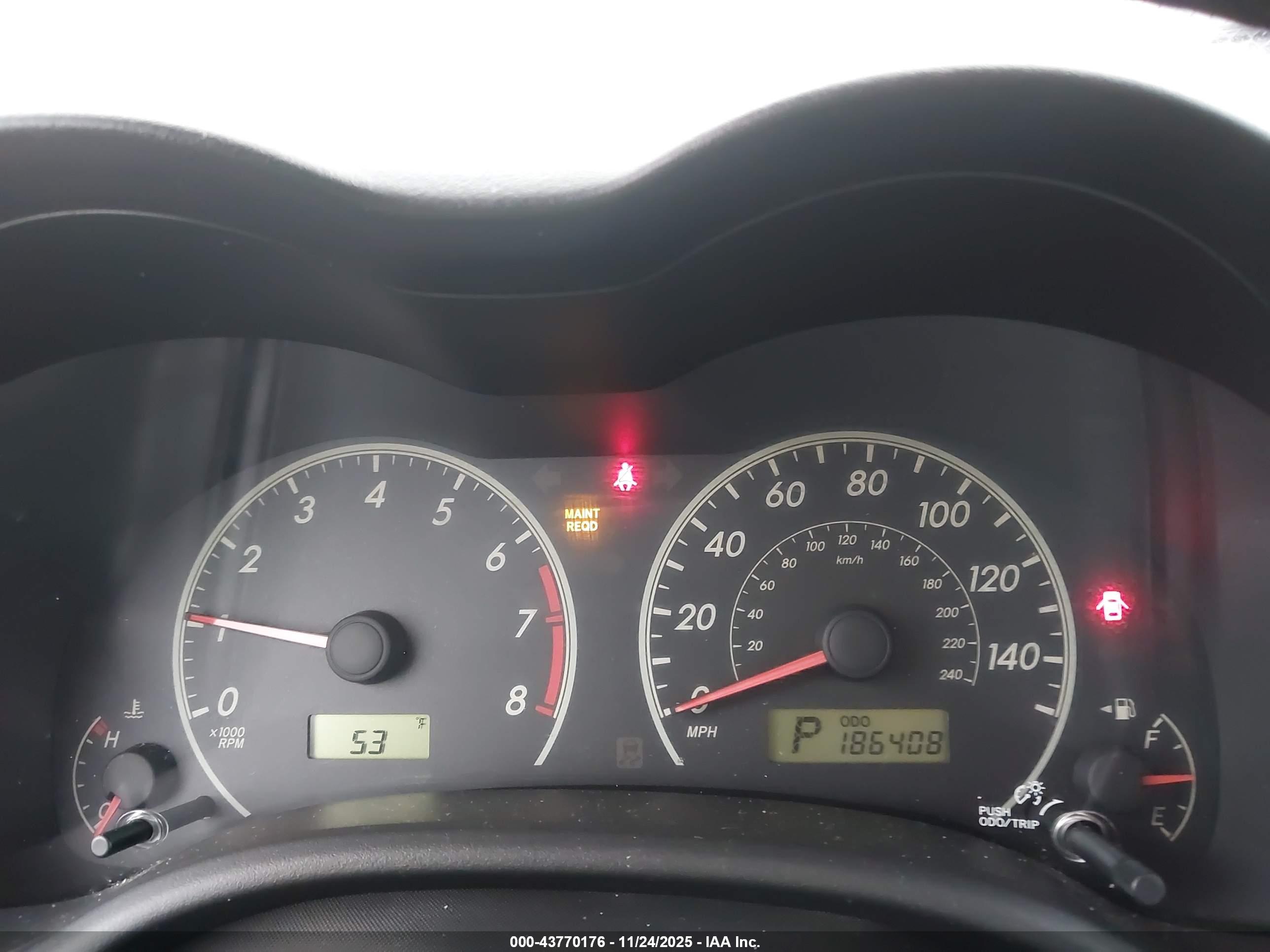 TOYOTA COROLLA image 7