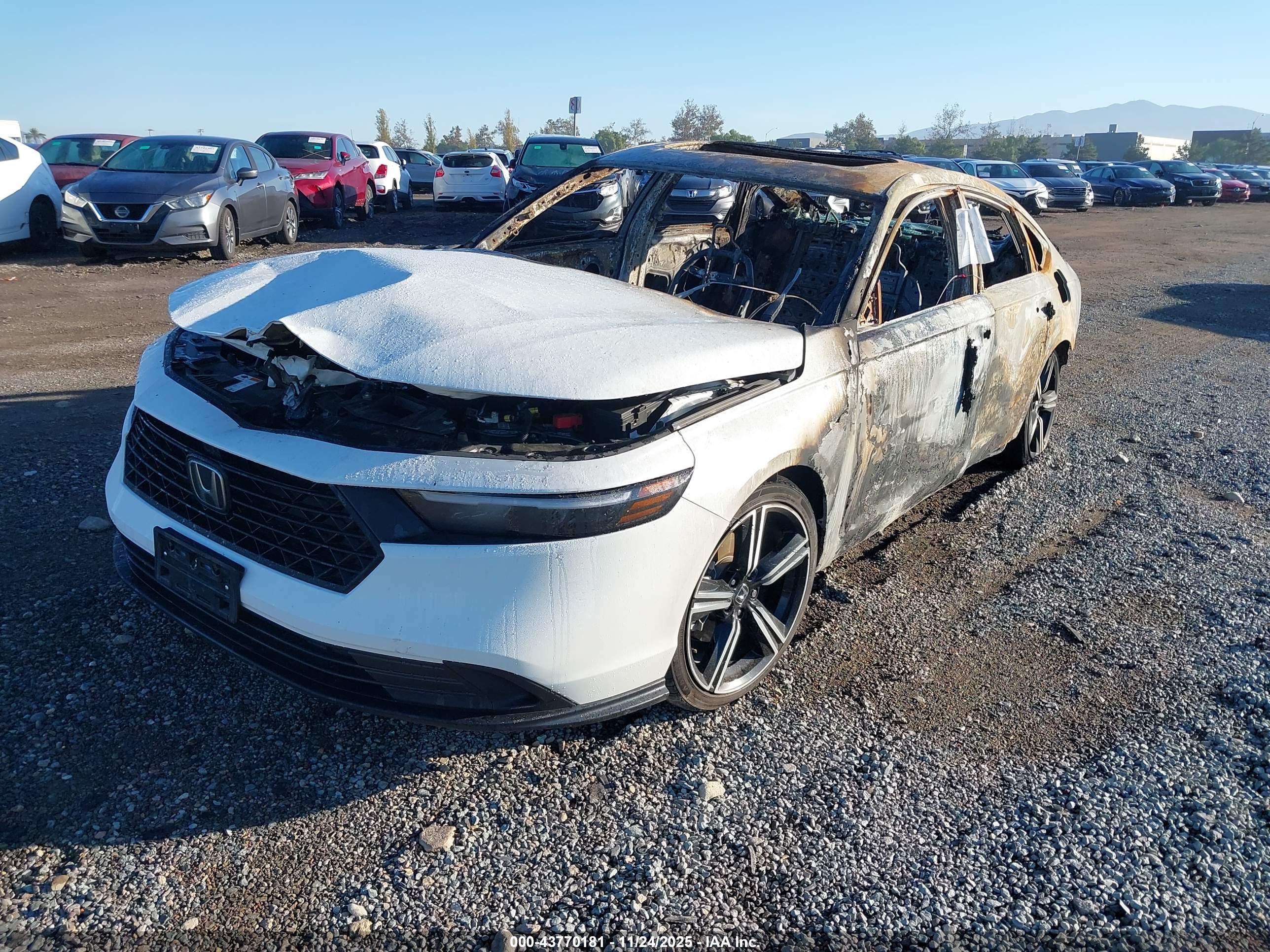 HONDA ACCORD image 2