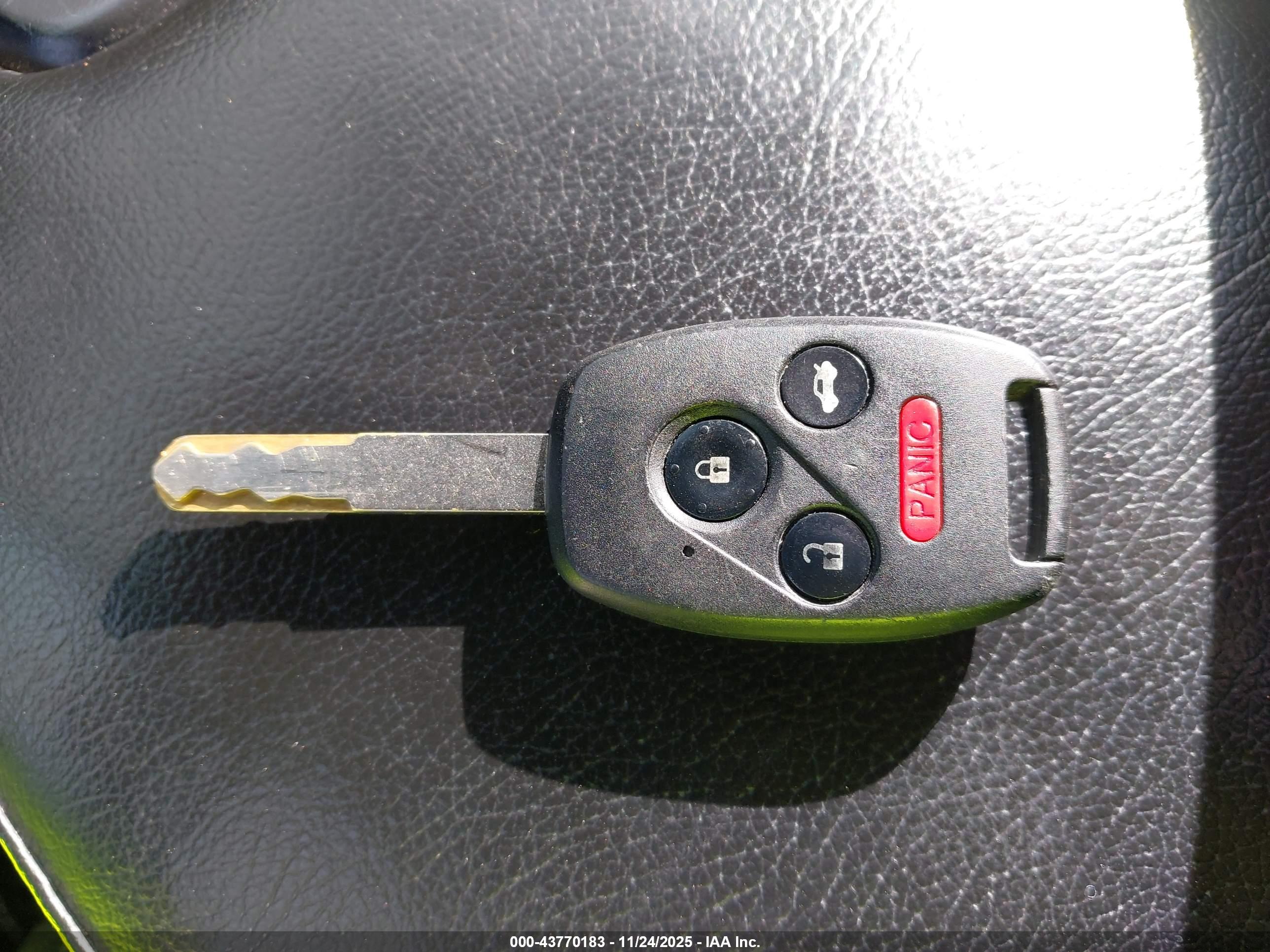 HONDA ACCORD image 11