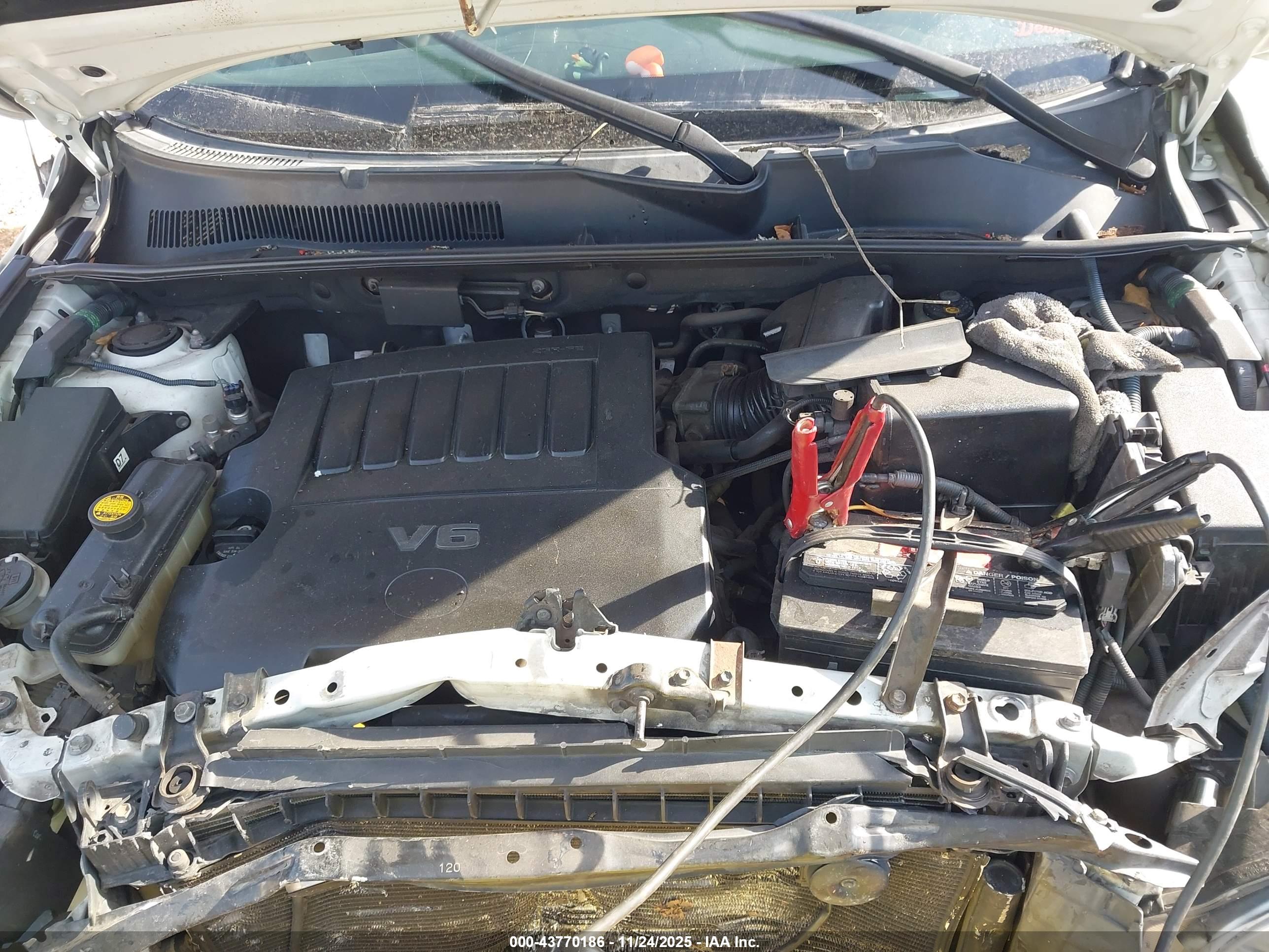 TOYOTA RAV4 image 10