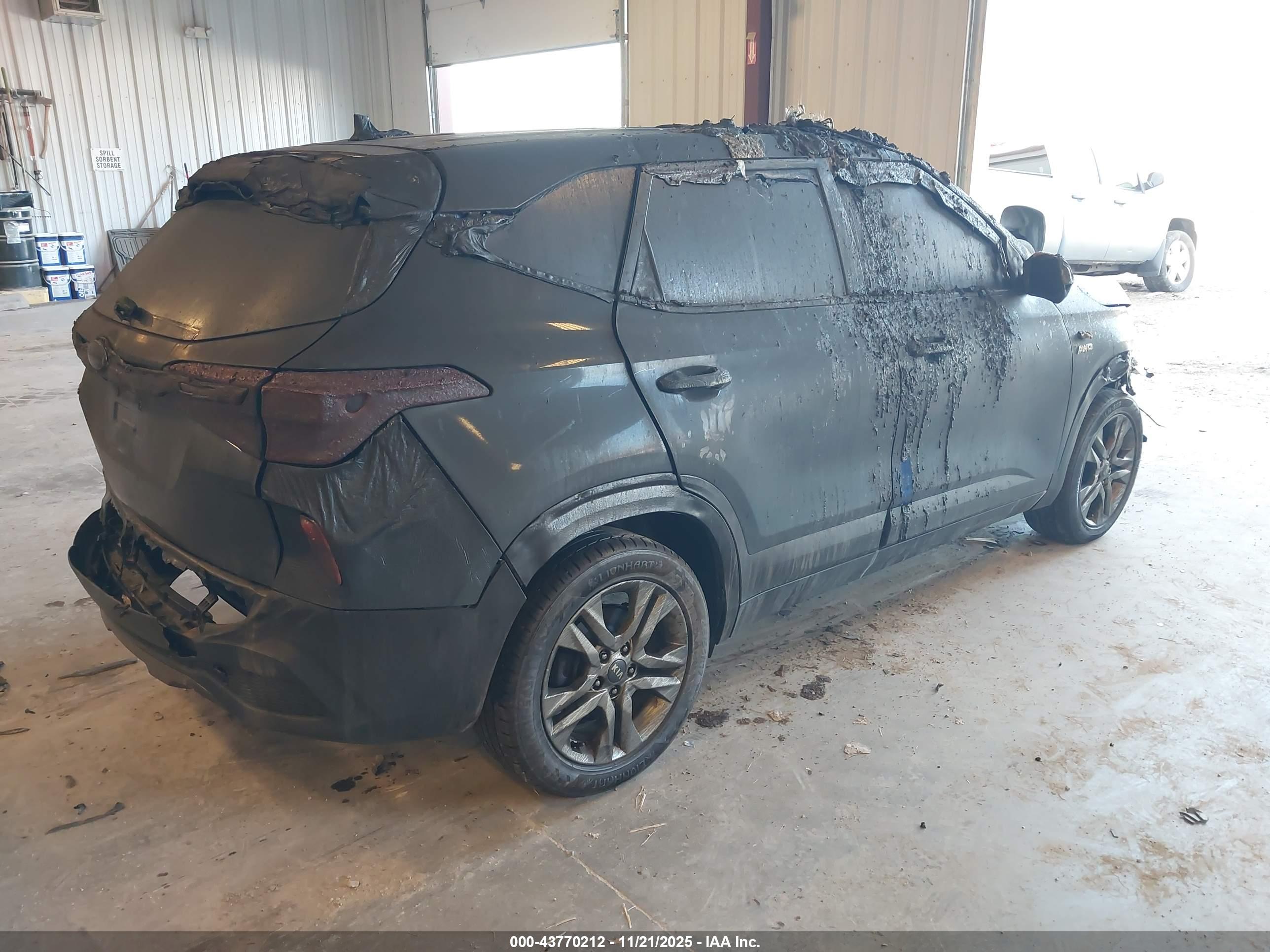 KIA SELTOS image 4