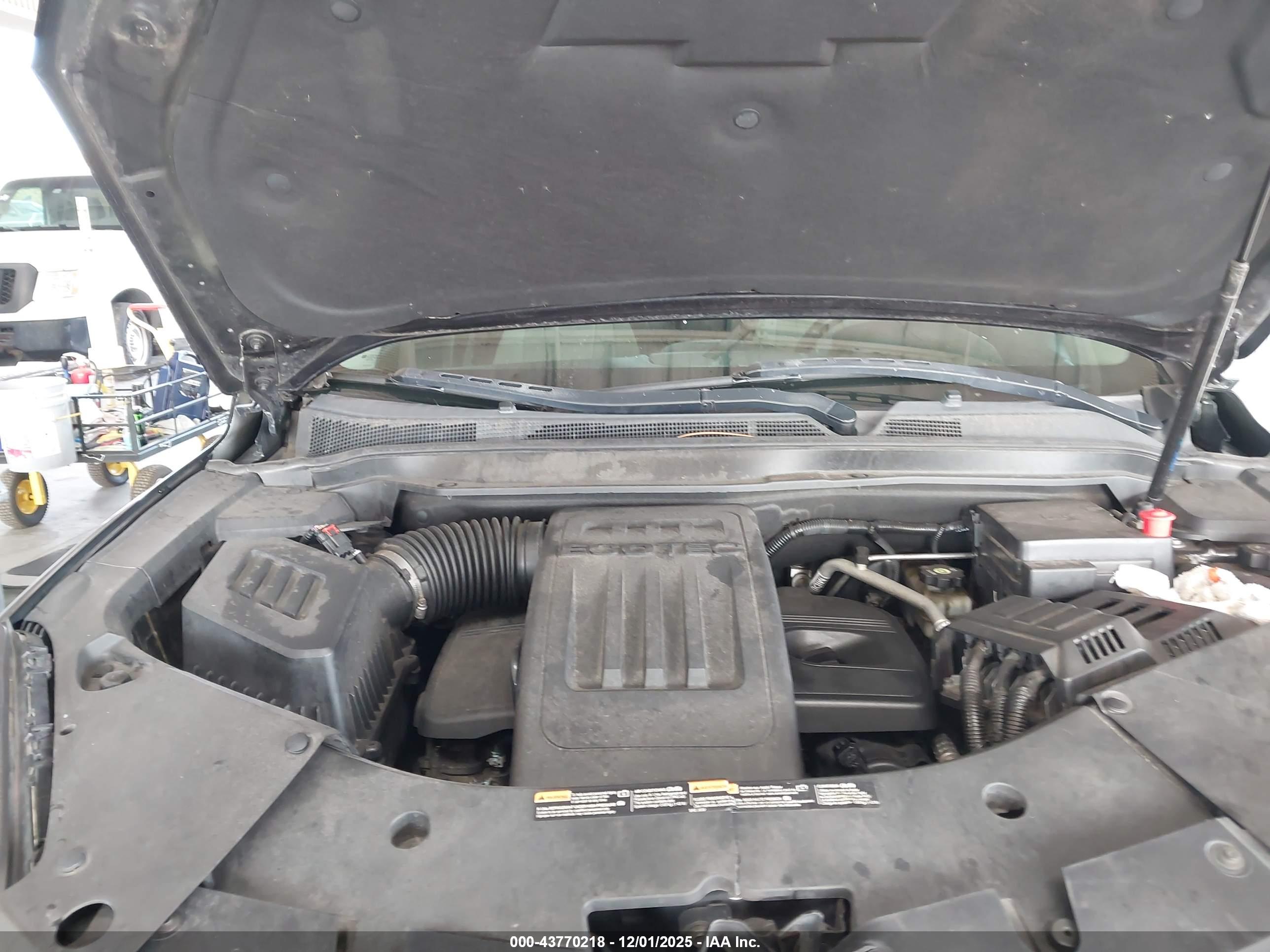 CHEVROLET EQUINOX image 10