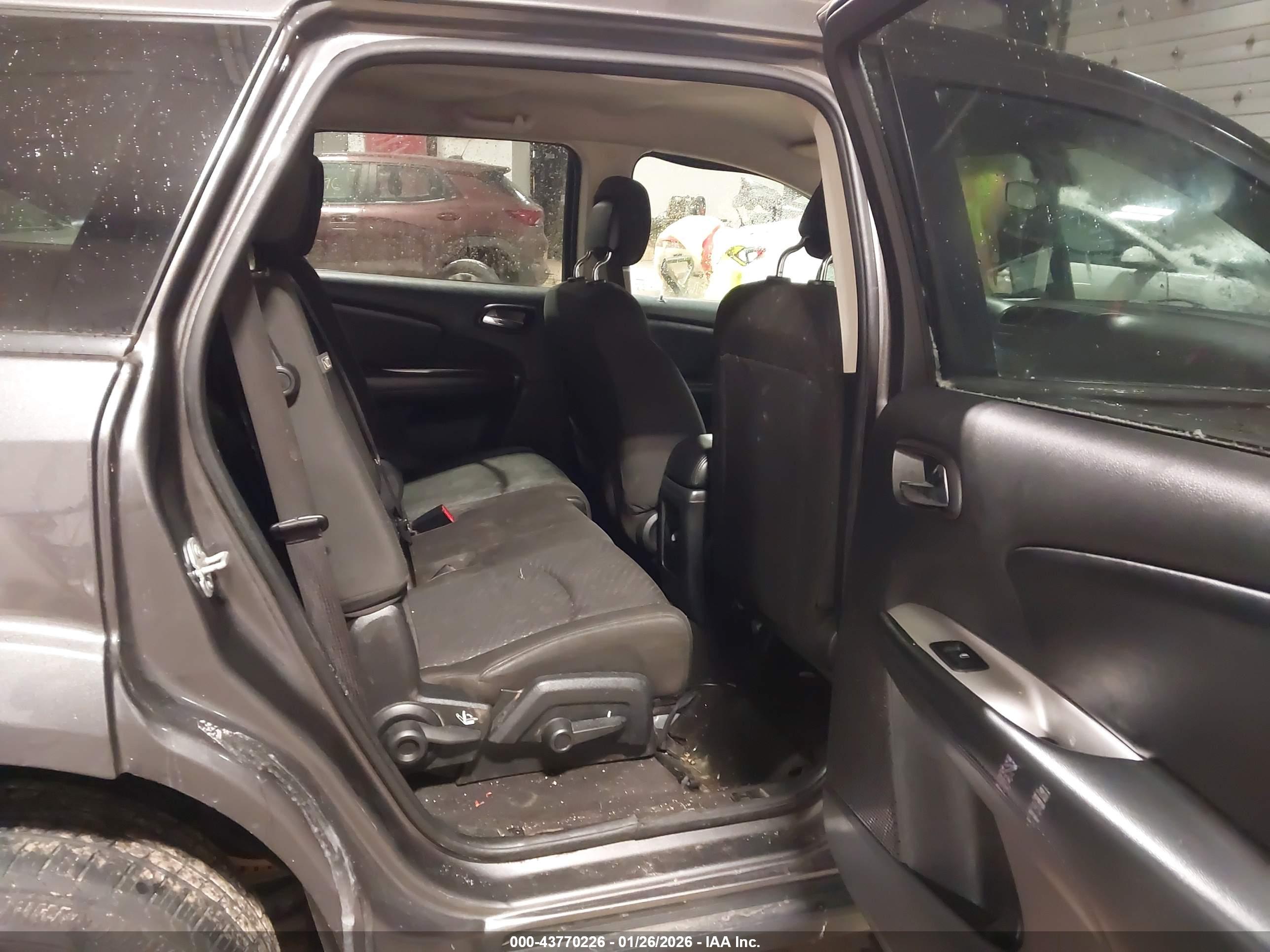 DODGE JOURNEY image 8