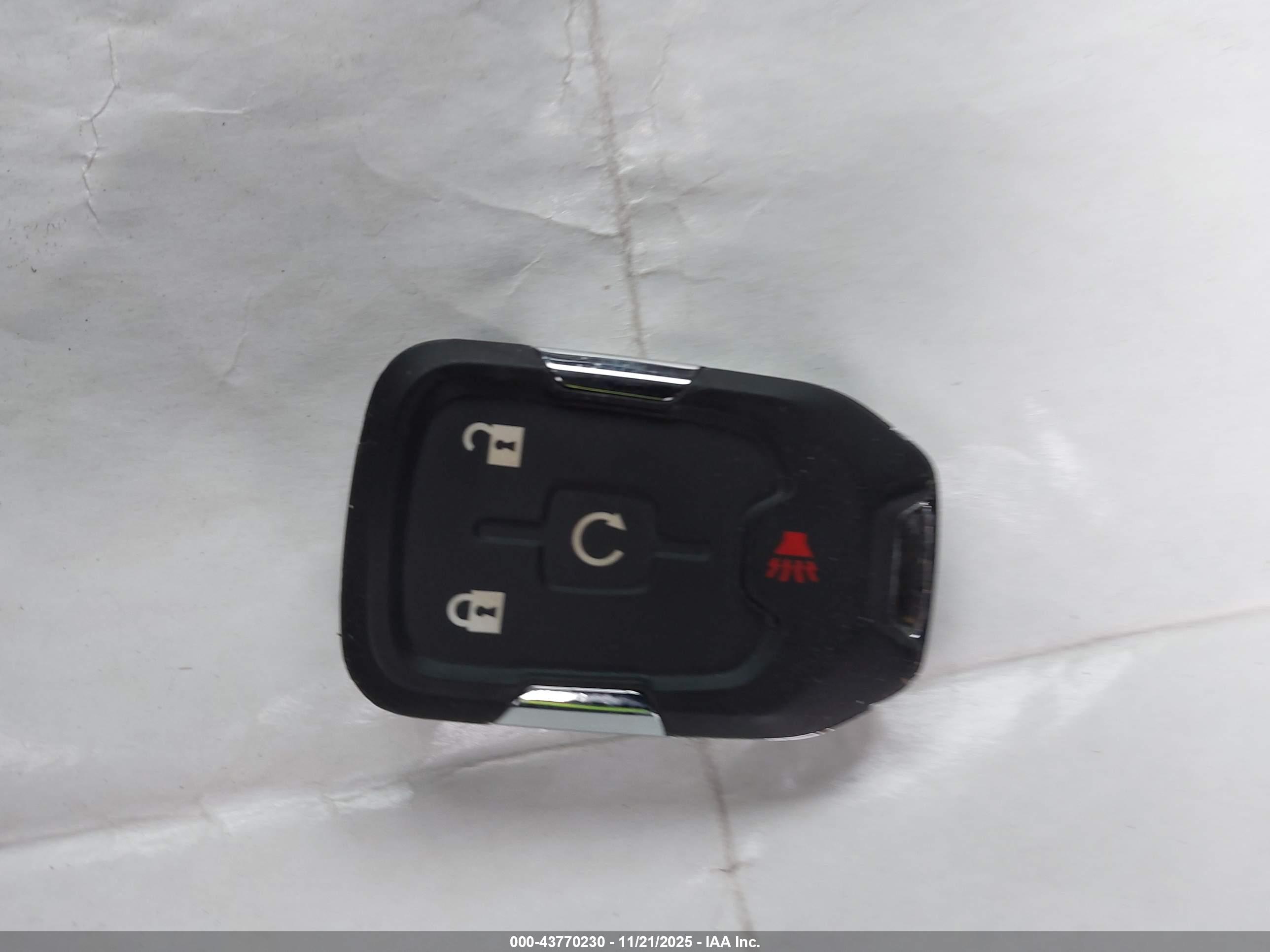 GMC TERRAIN image 11