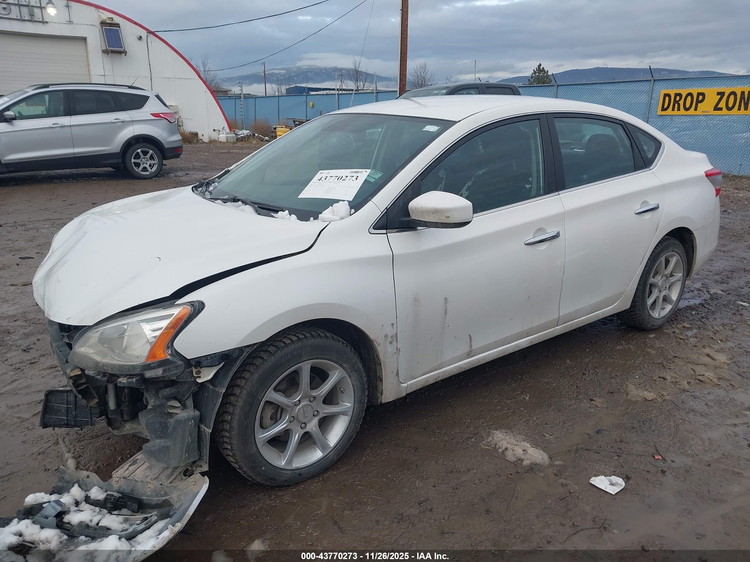 NISSAN SENTRA image 2