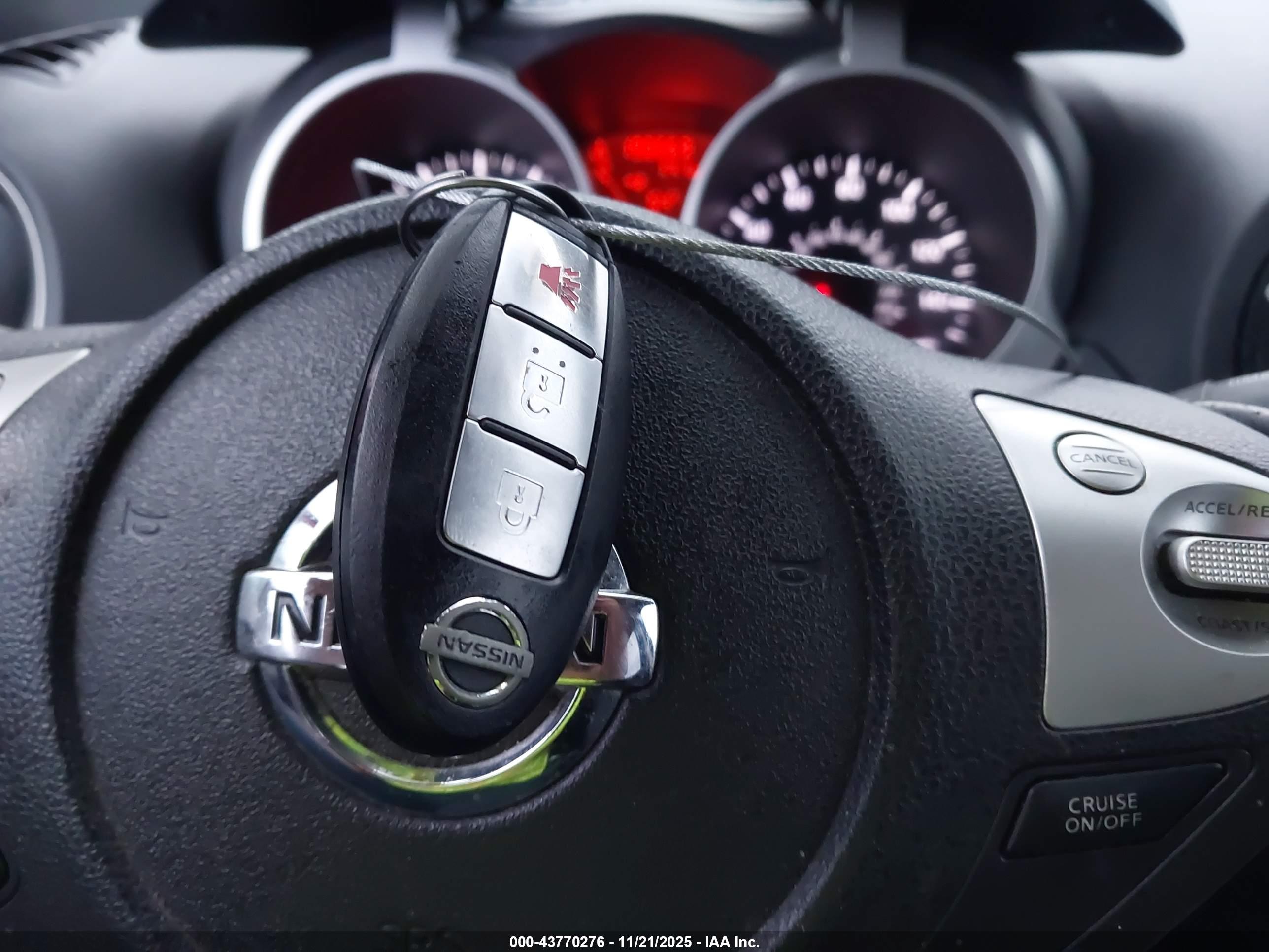 NISSAN JUKE image 11