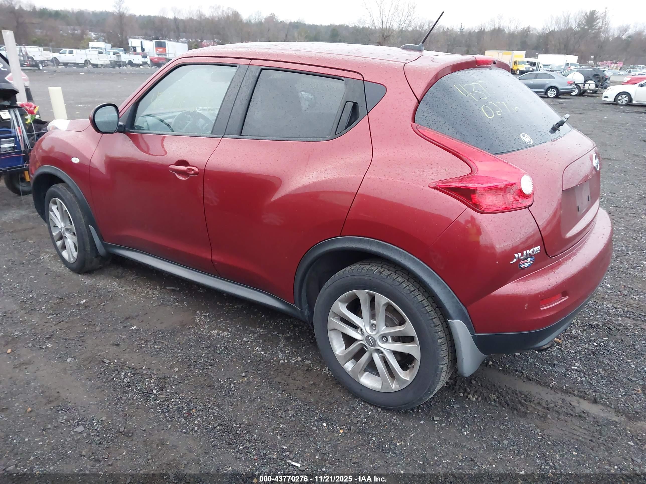 NISSAN JUKE image 3