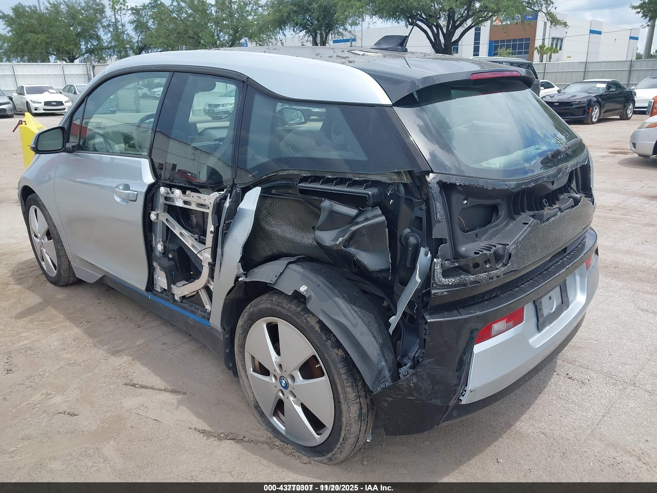BMW I3 image 6