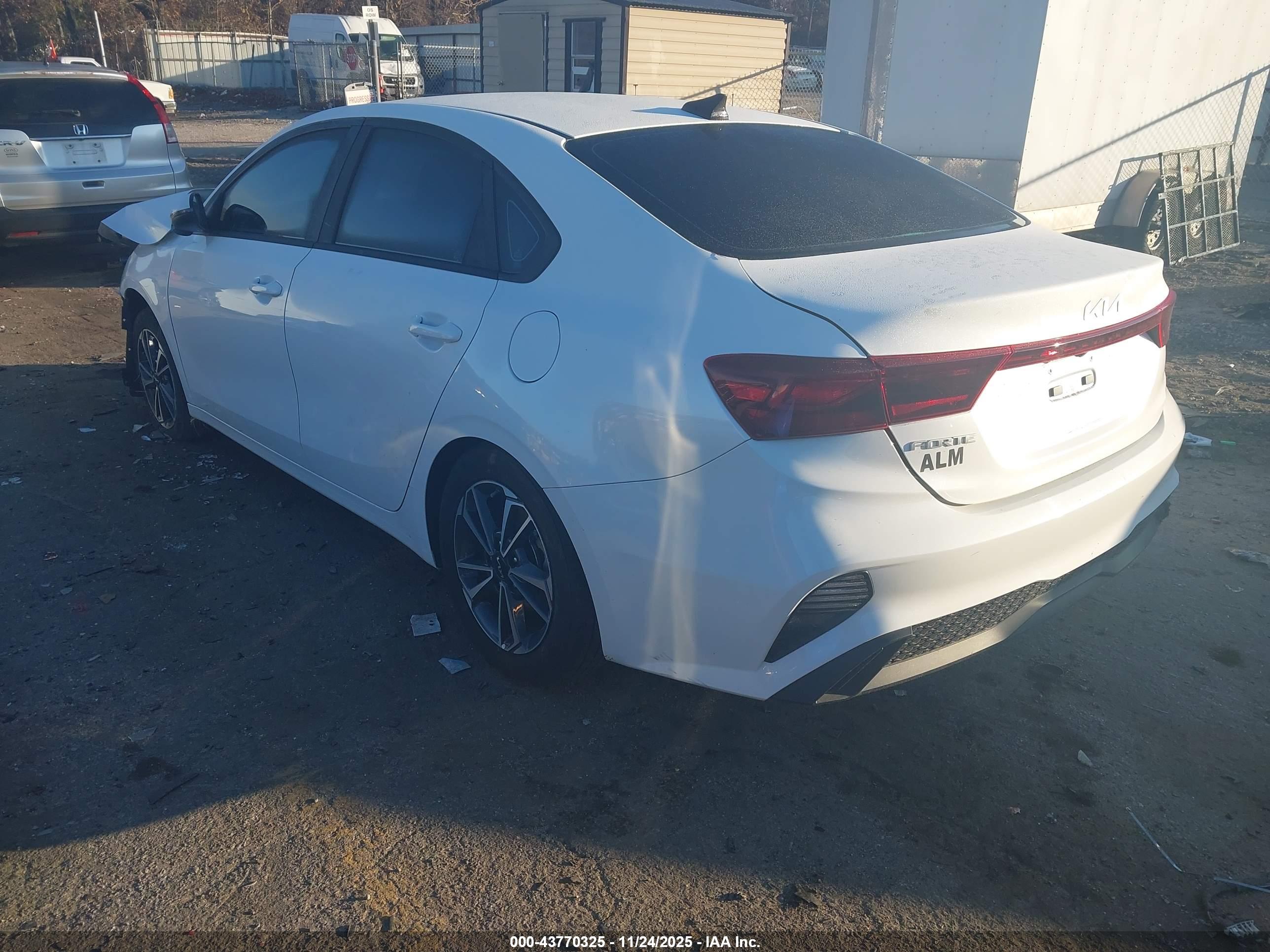 KIA FORTE image 3
