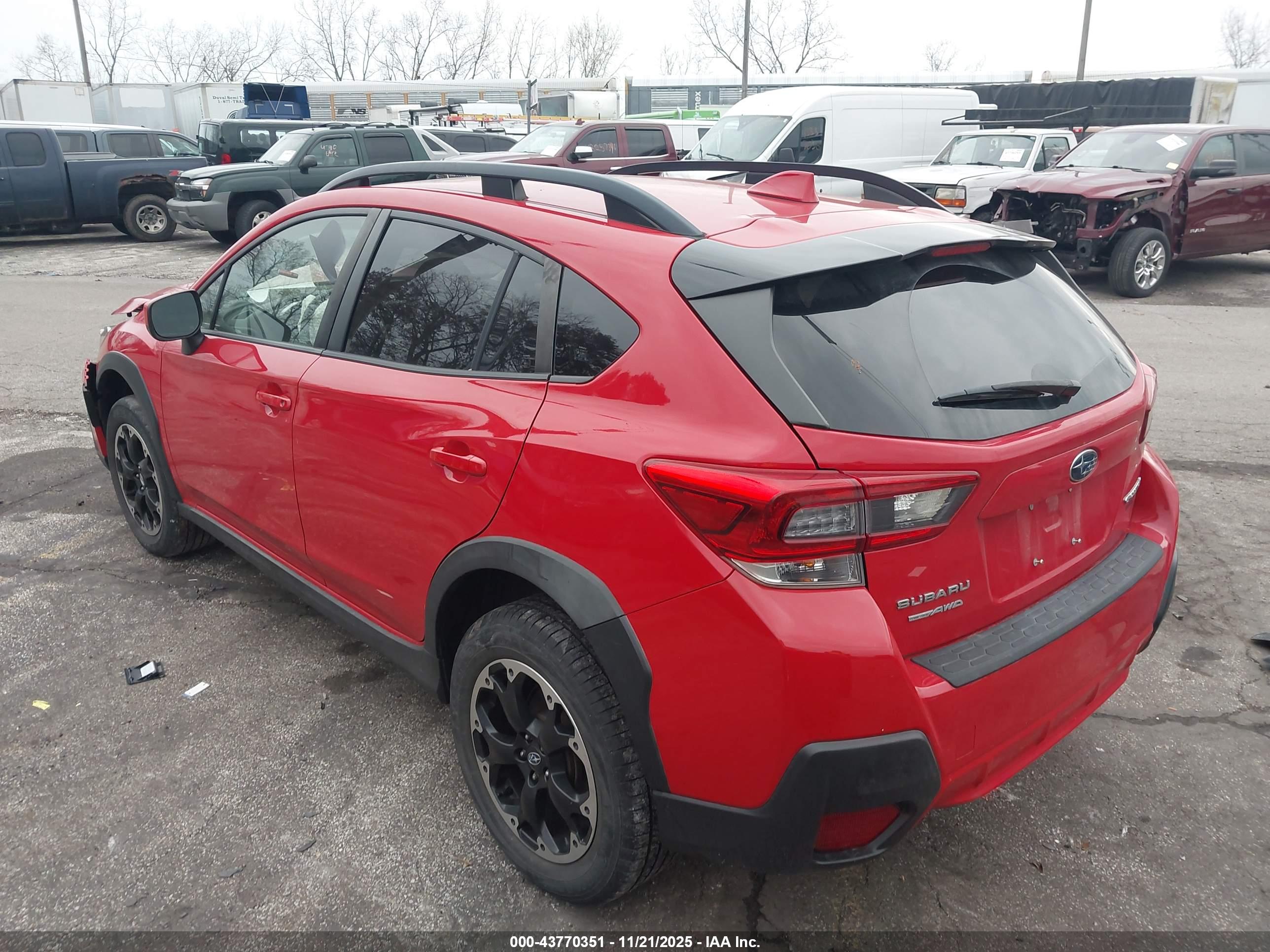 SUBARU CROSSTREK image 3