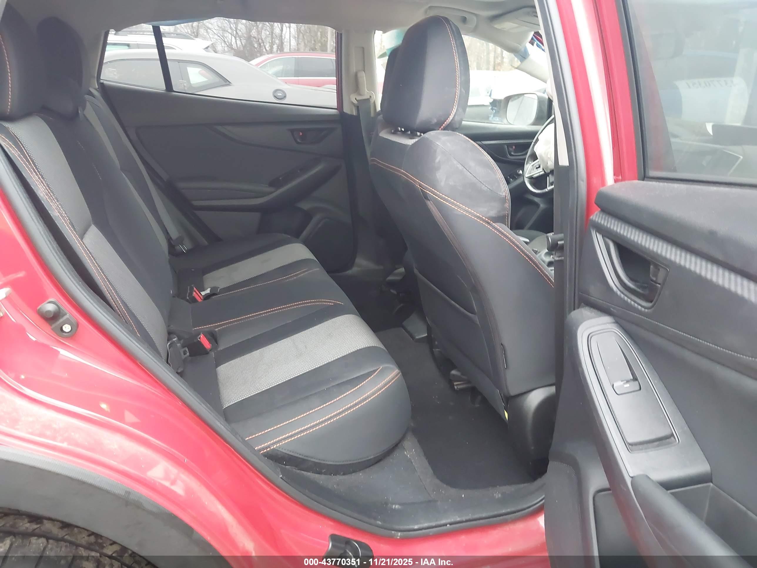 SUBARU CROSSTREK image 8