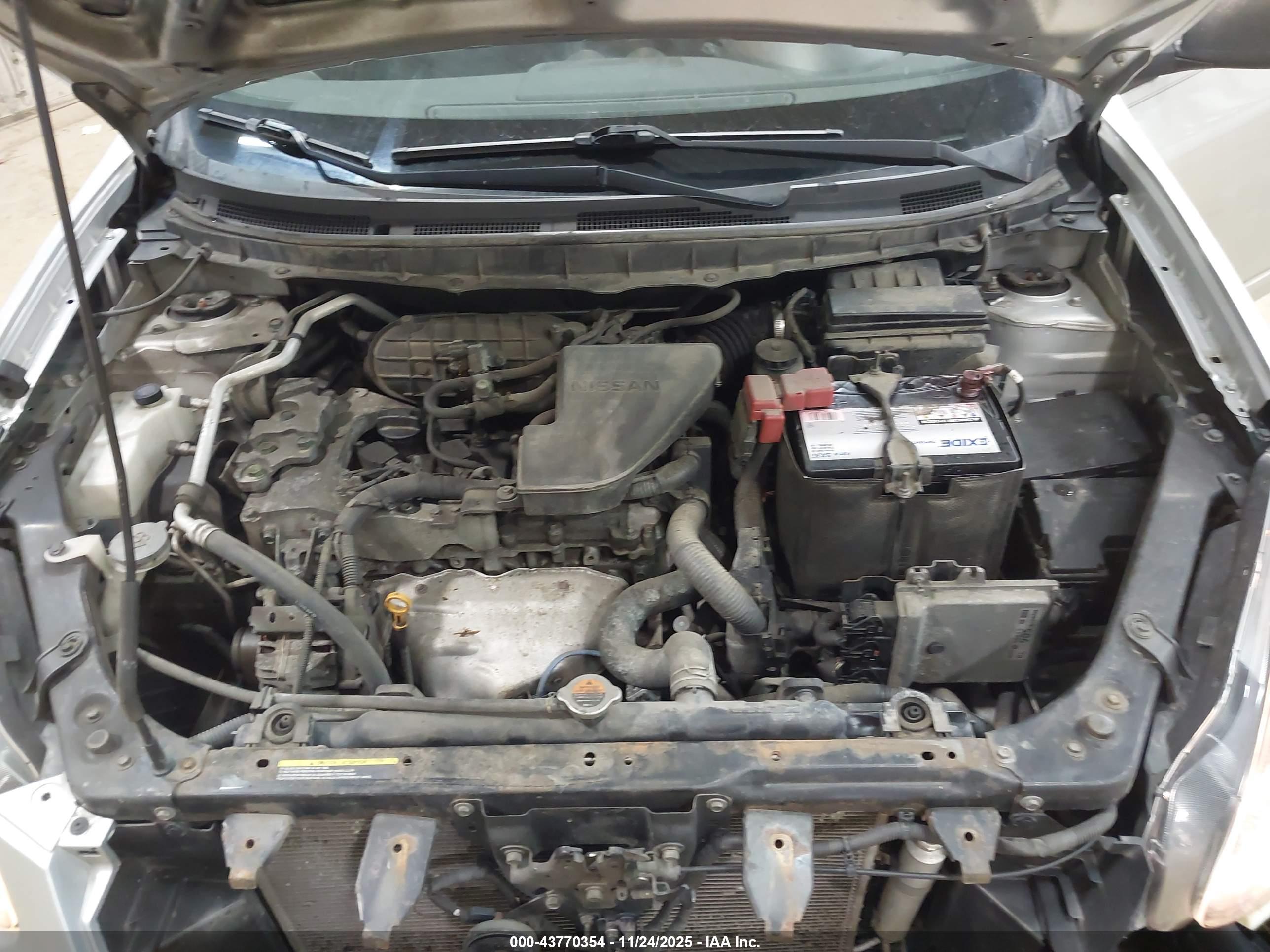 NISSAN ROGUE image 10