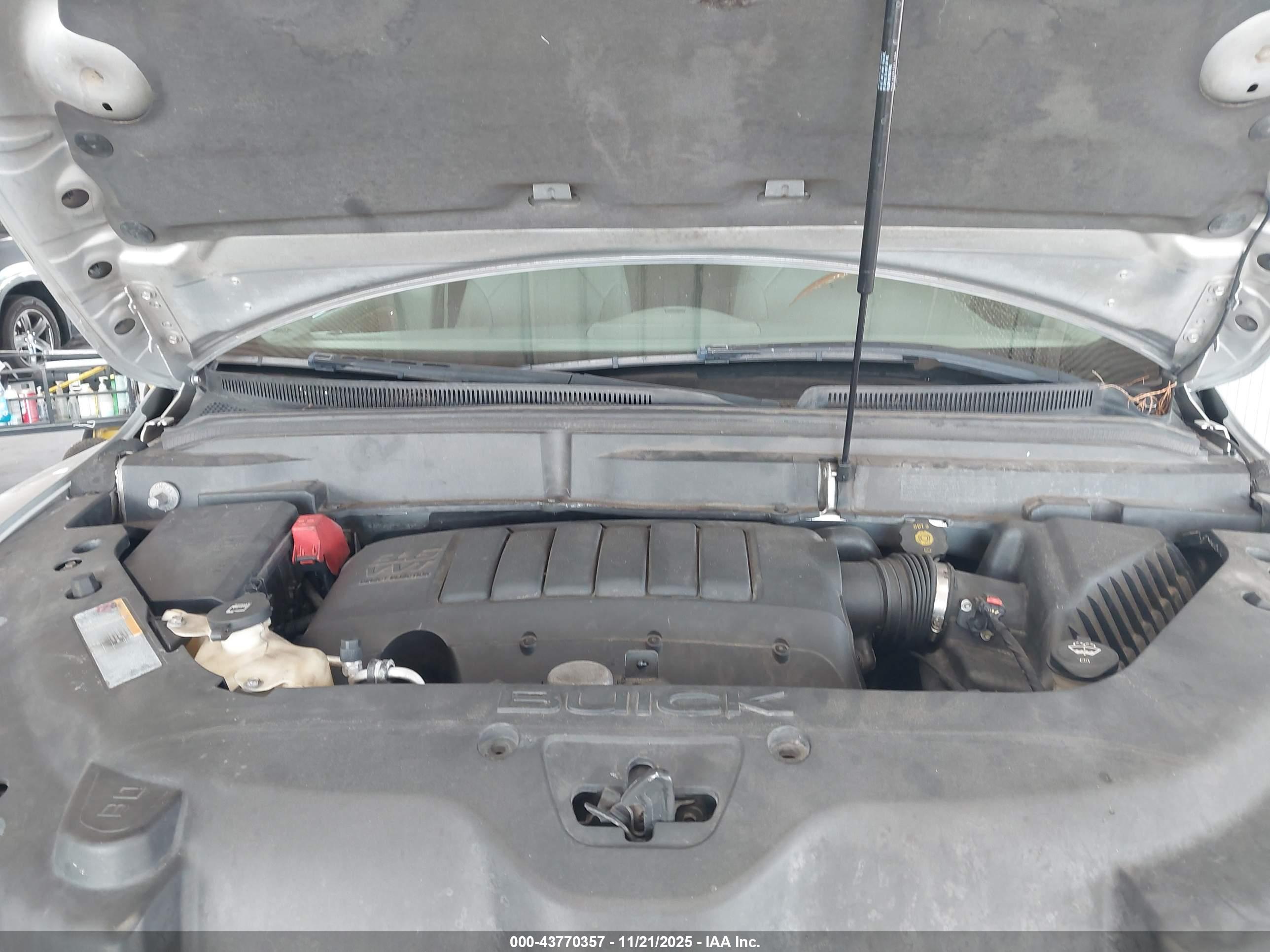 BUICK ENCLAVE image 10