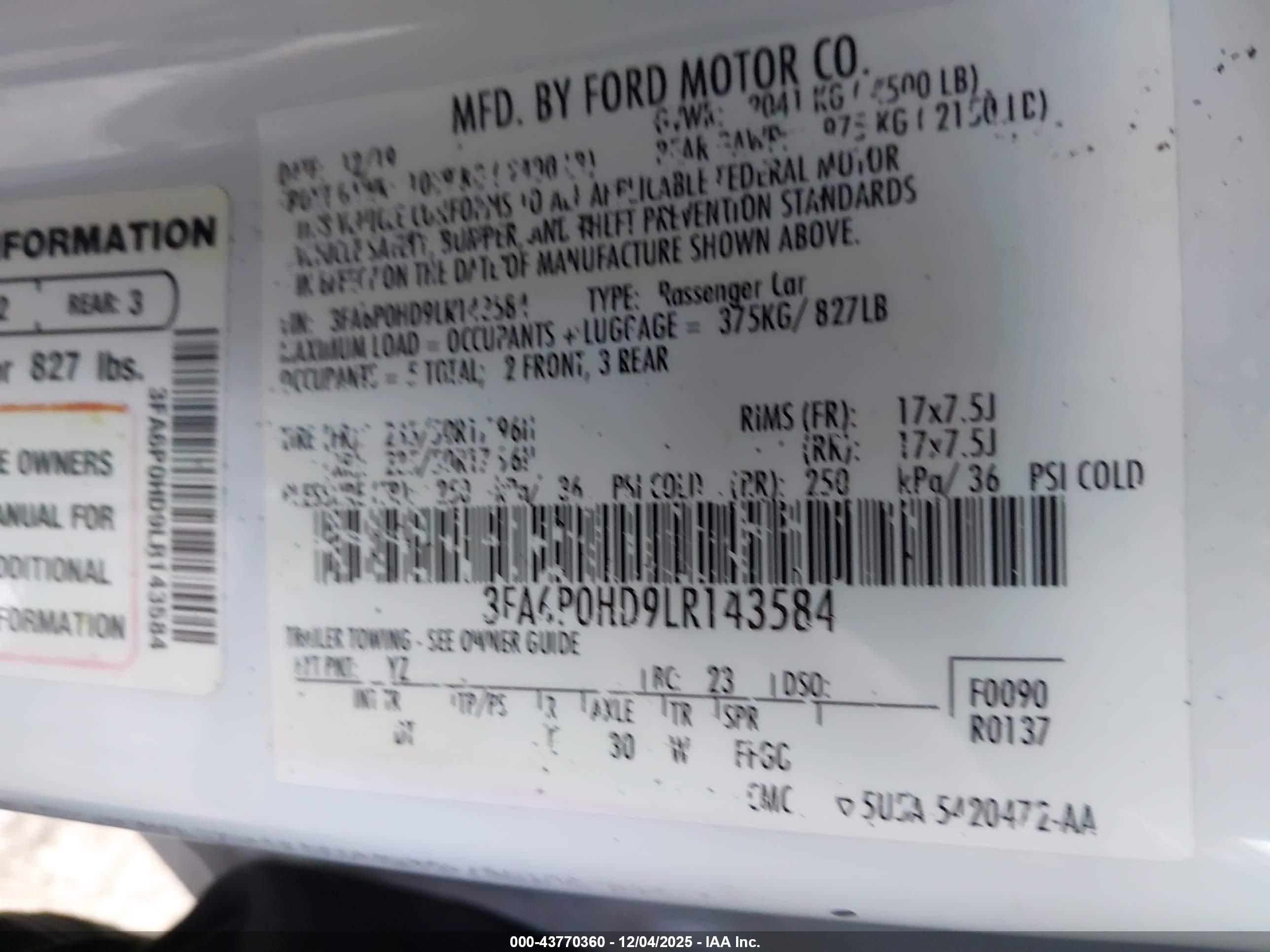 FORD FUSION image 9