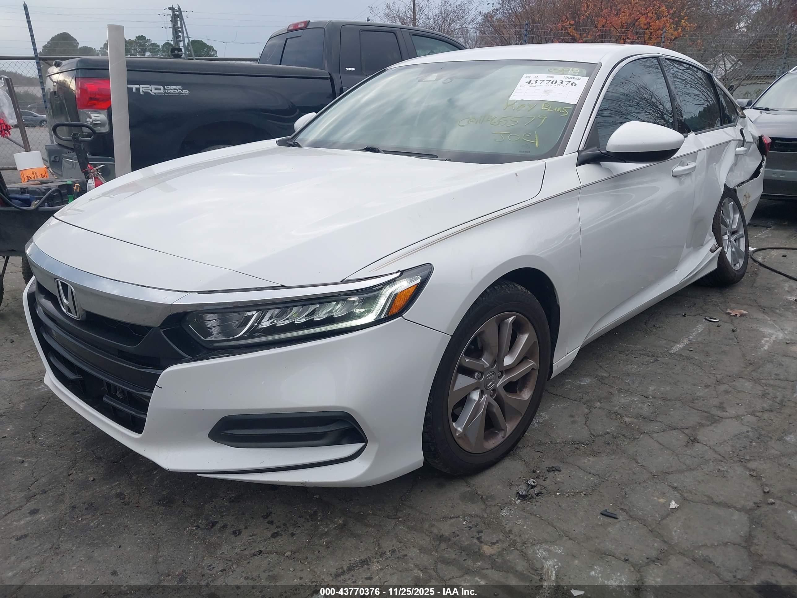 HONDA ACCORD image 2