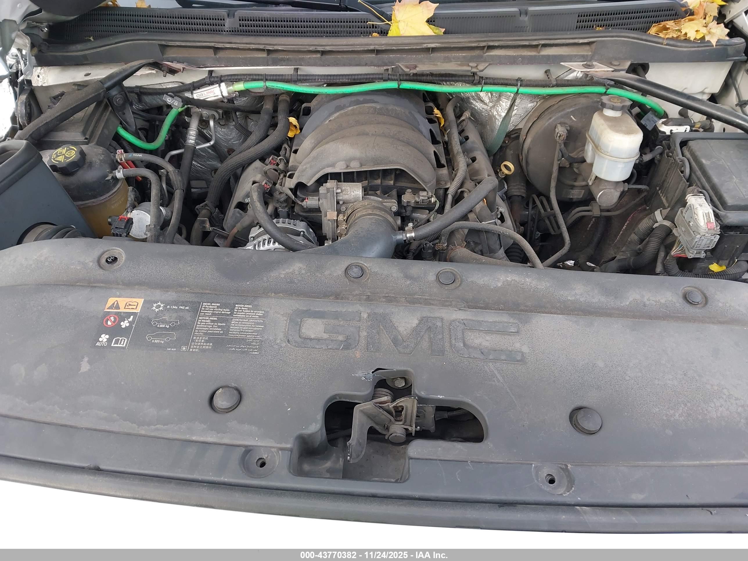 GMC SIERRA image 10