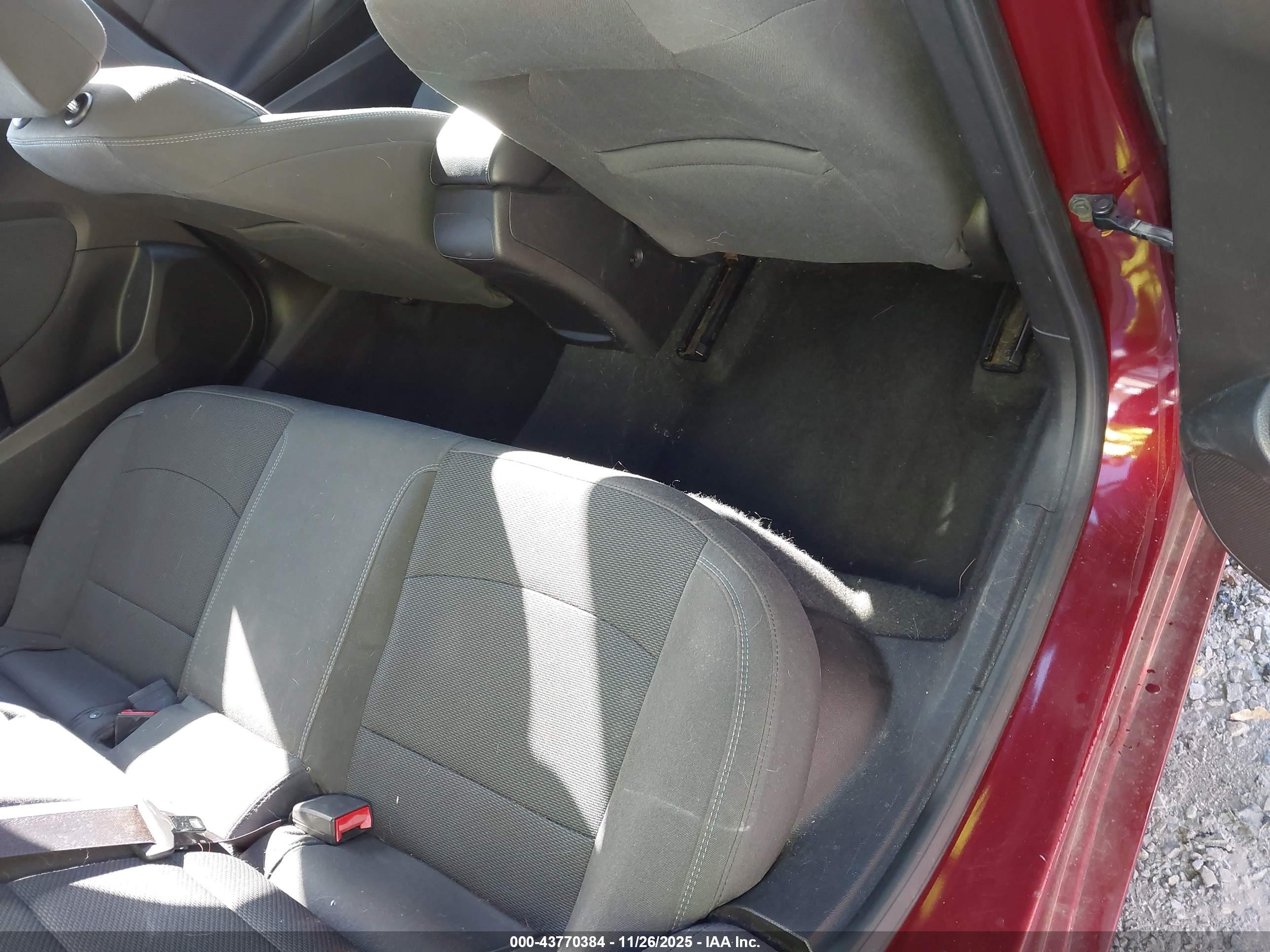 CHEVROLET CRUZE image 8