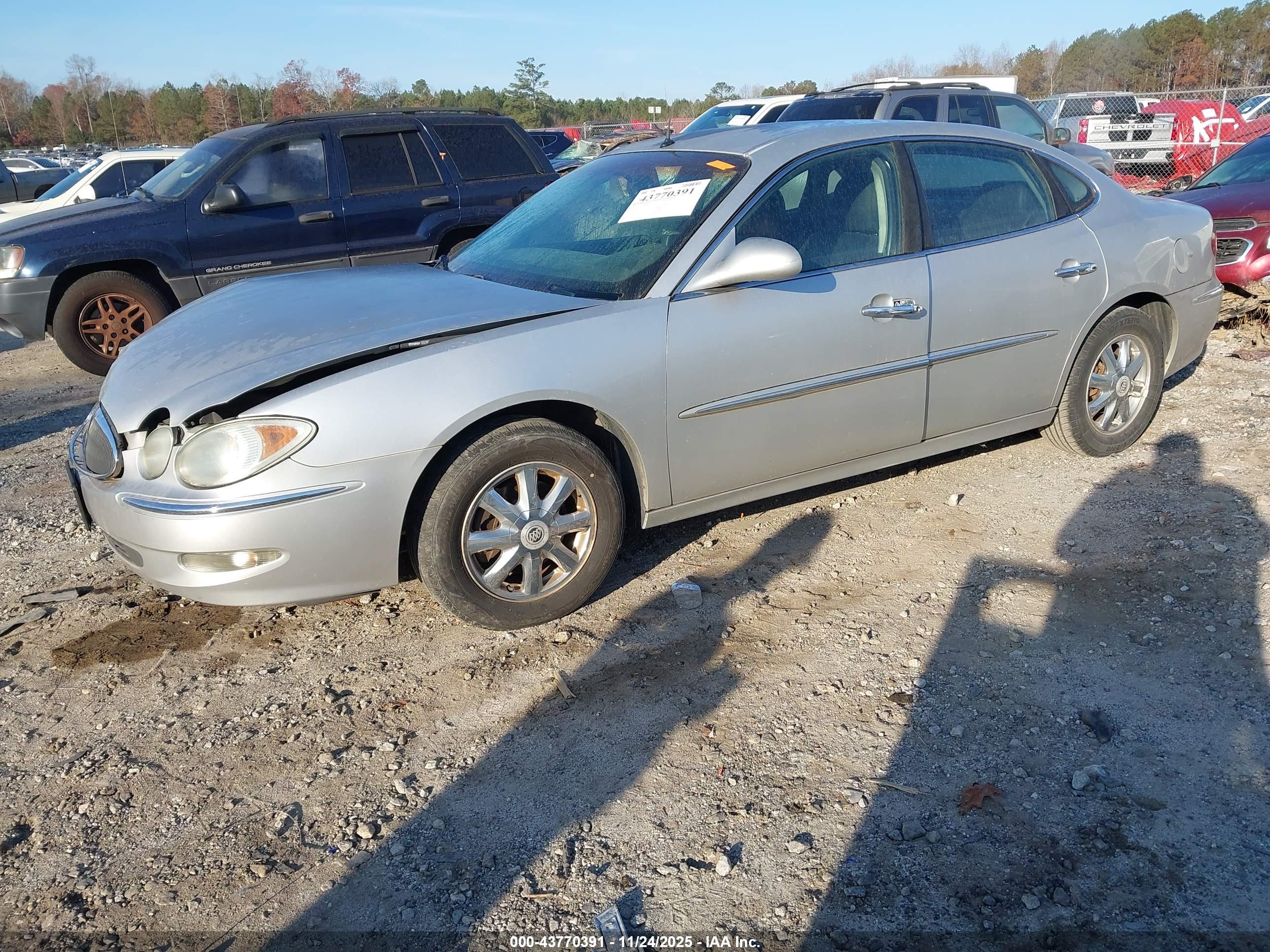 BUICK LACROSSE image 2