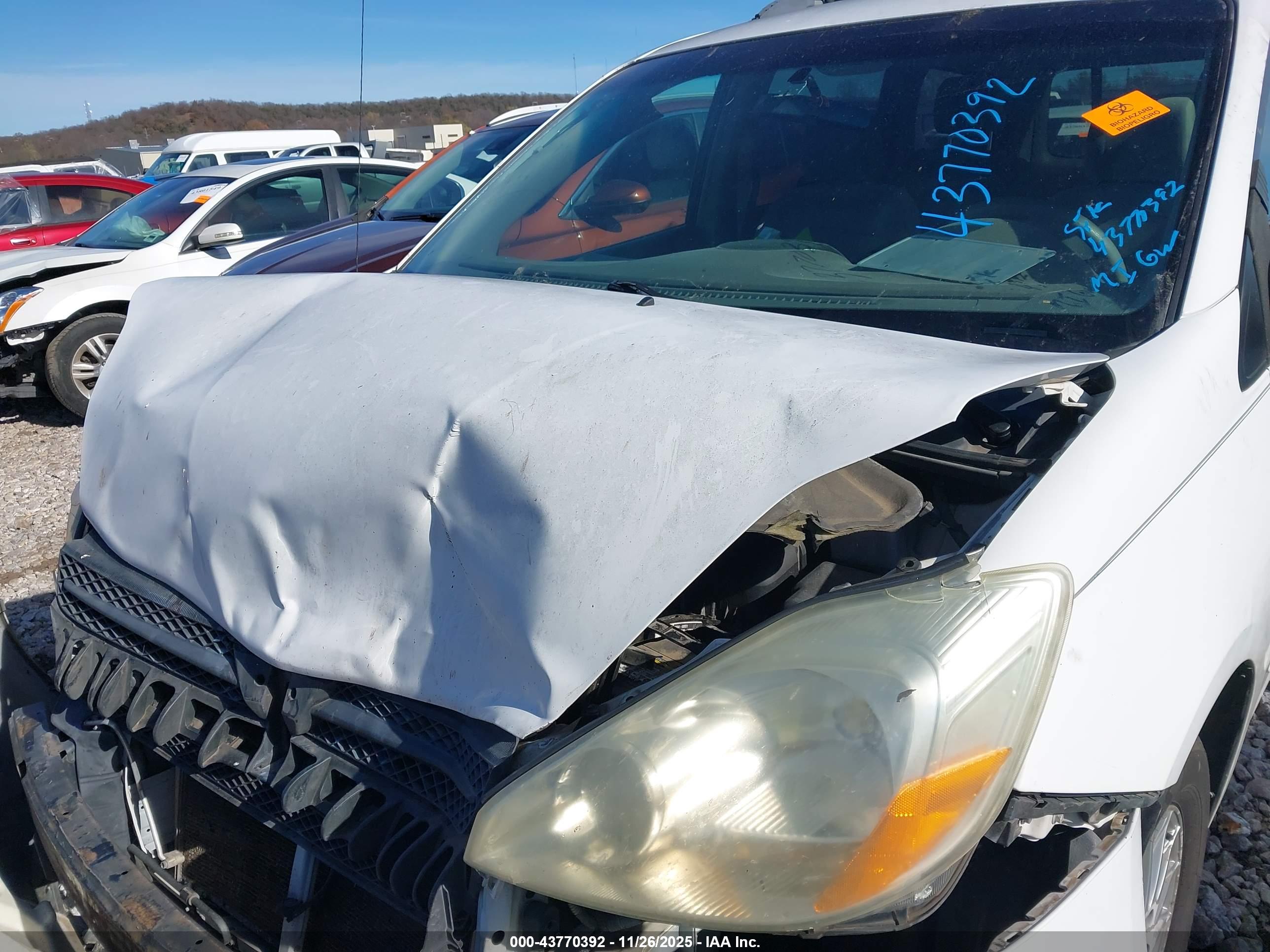 TOYOTA SIENNA image 10