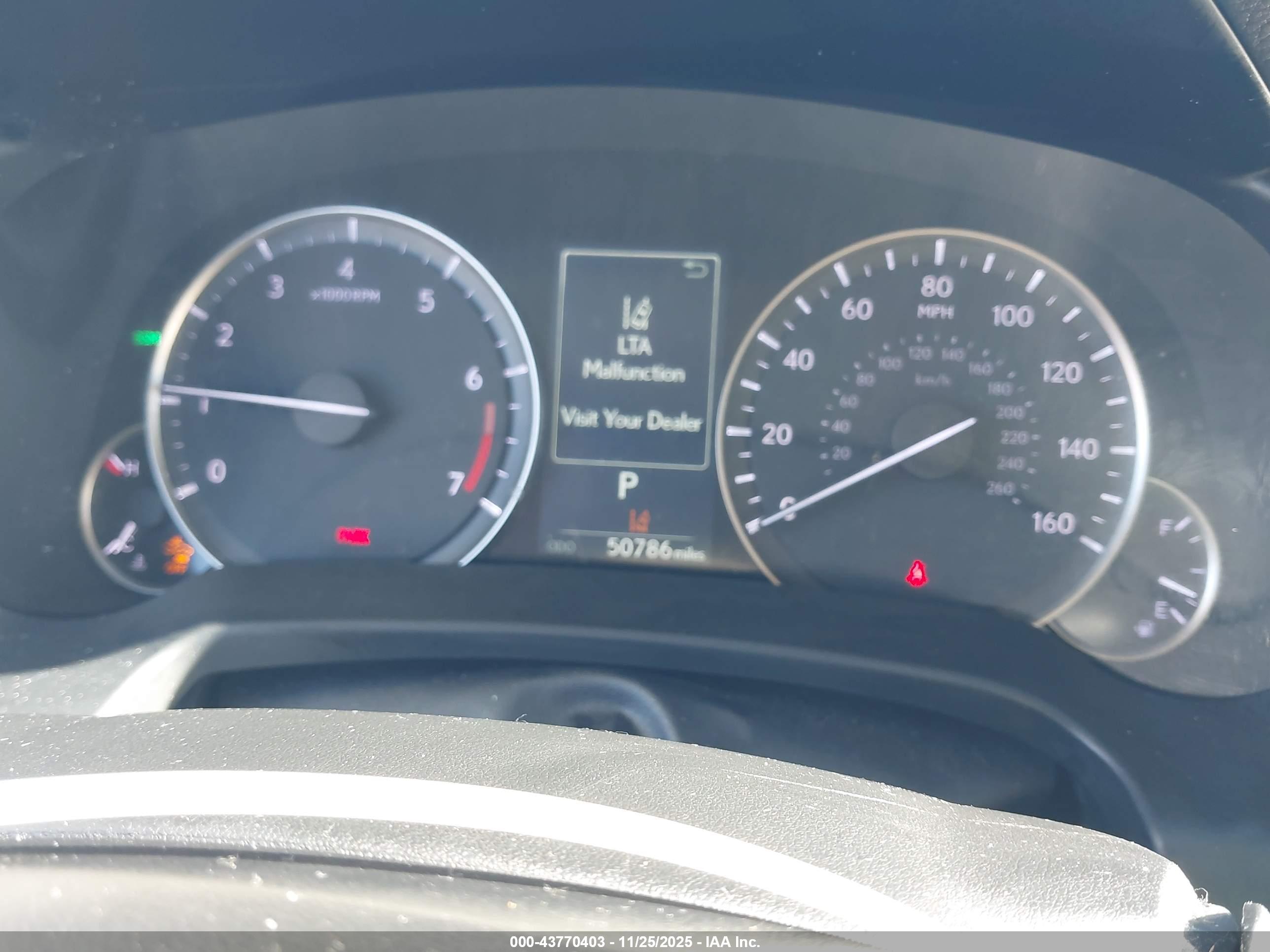 LEXUS RX image 7