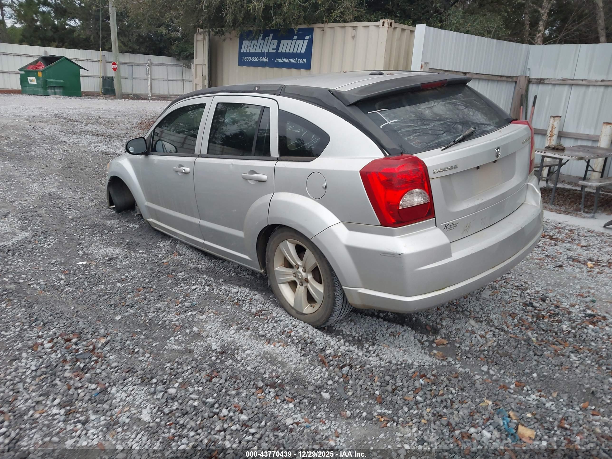 DODGE CALIBER image 3