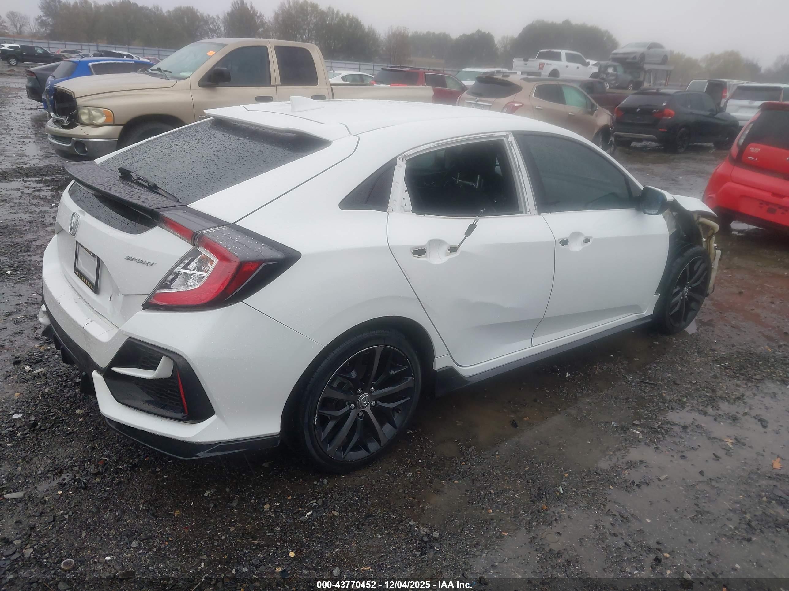 HONDA CIVIC image 4