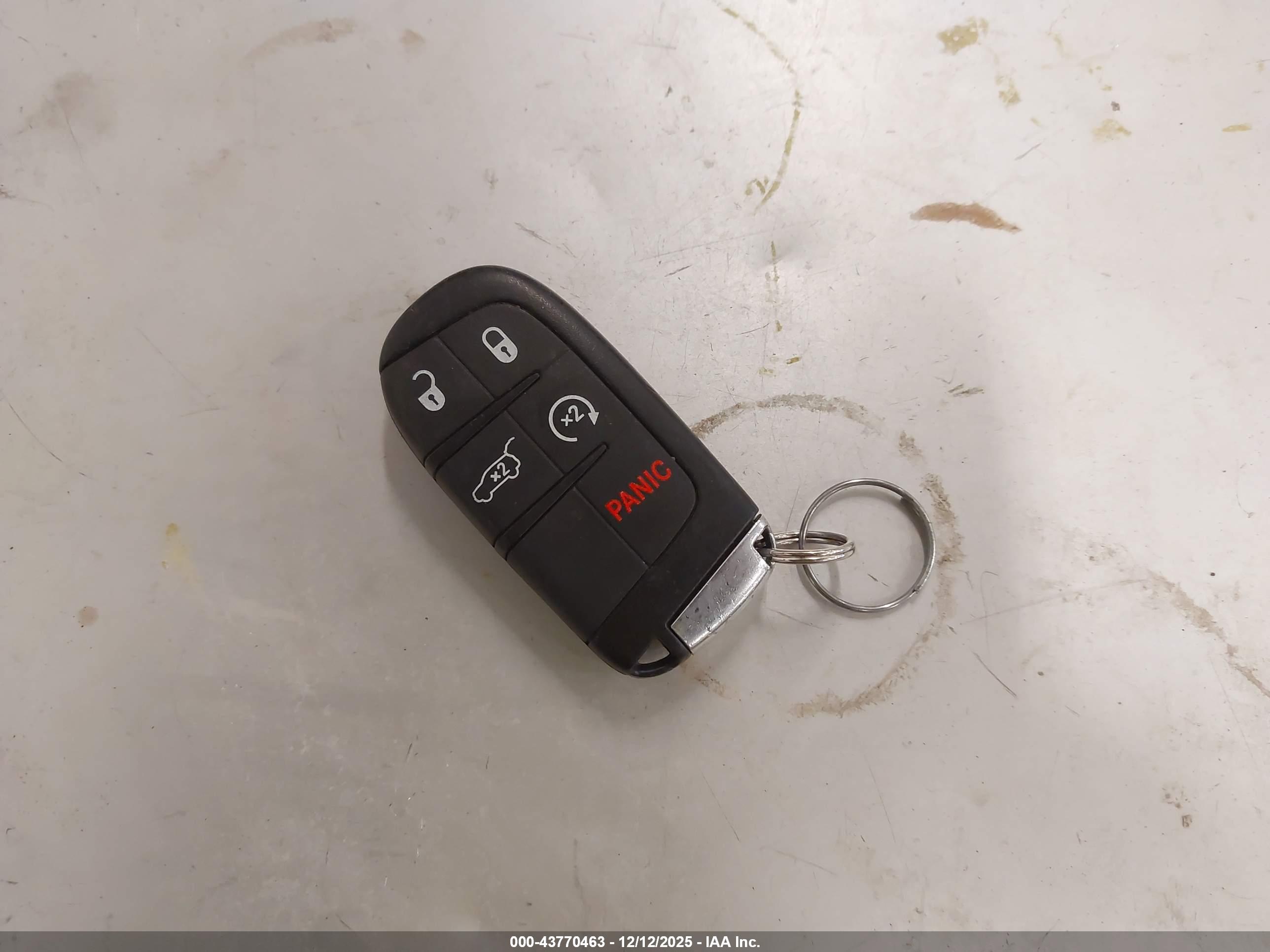 JEEP GRAND image 11