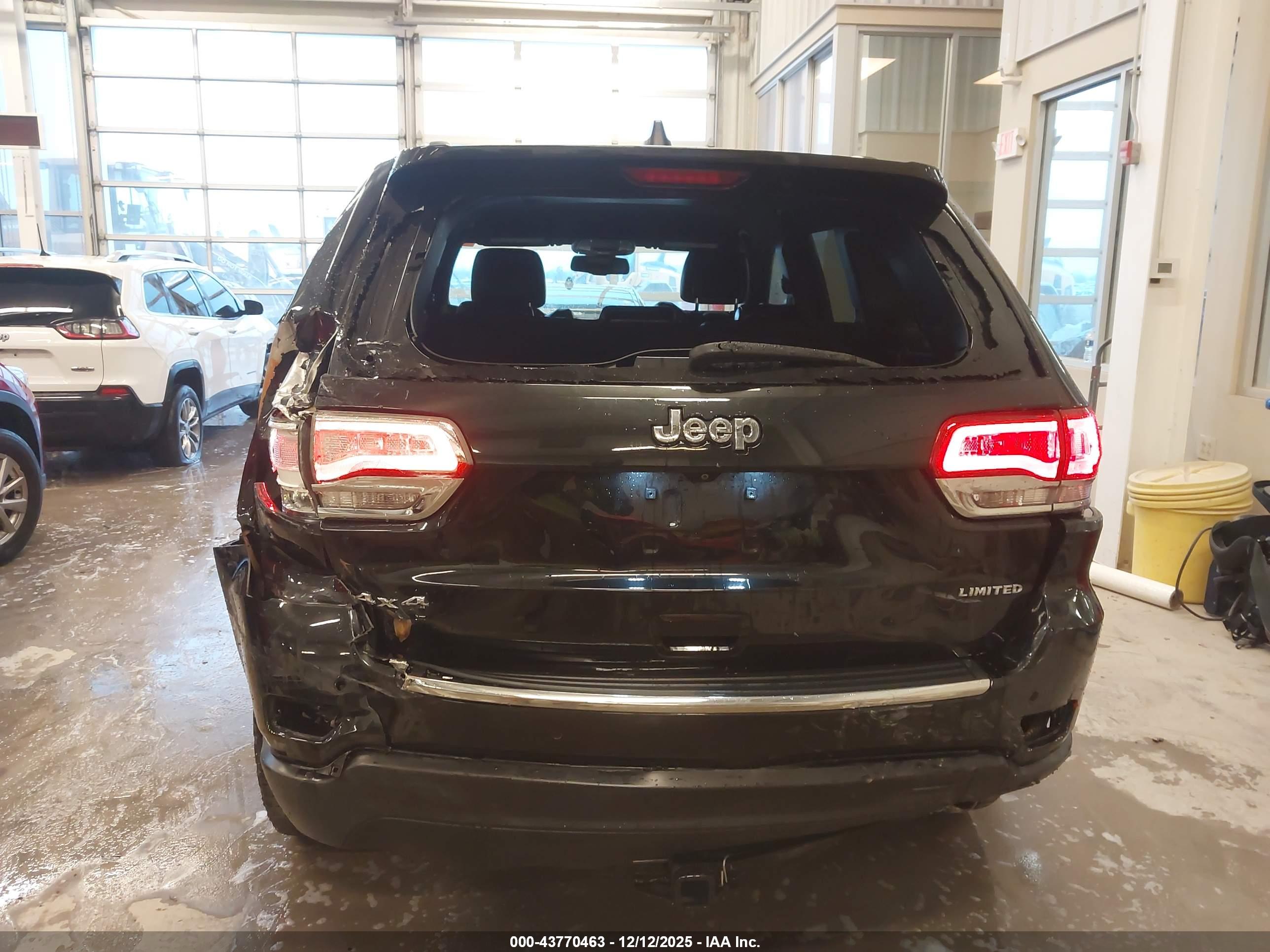 JEEP GRAND image 6
