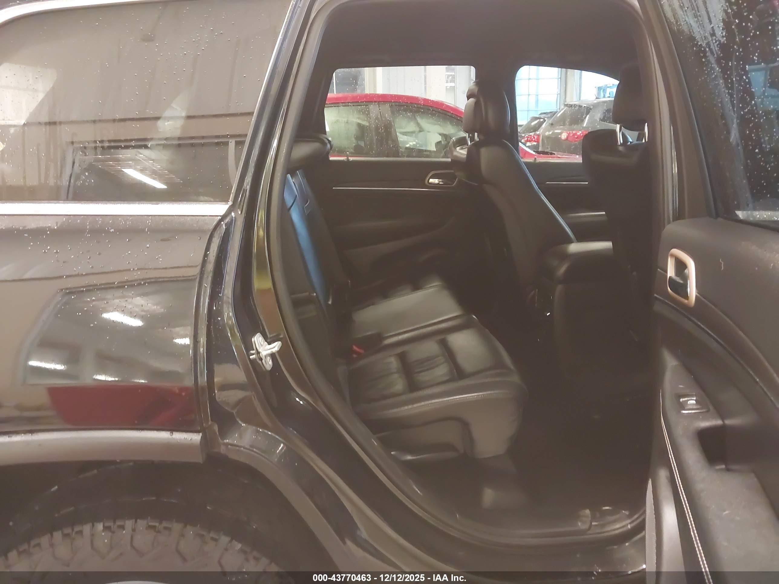 JEEP GRAND image 8
