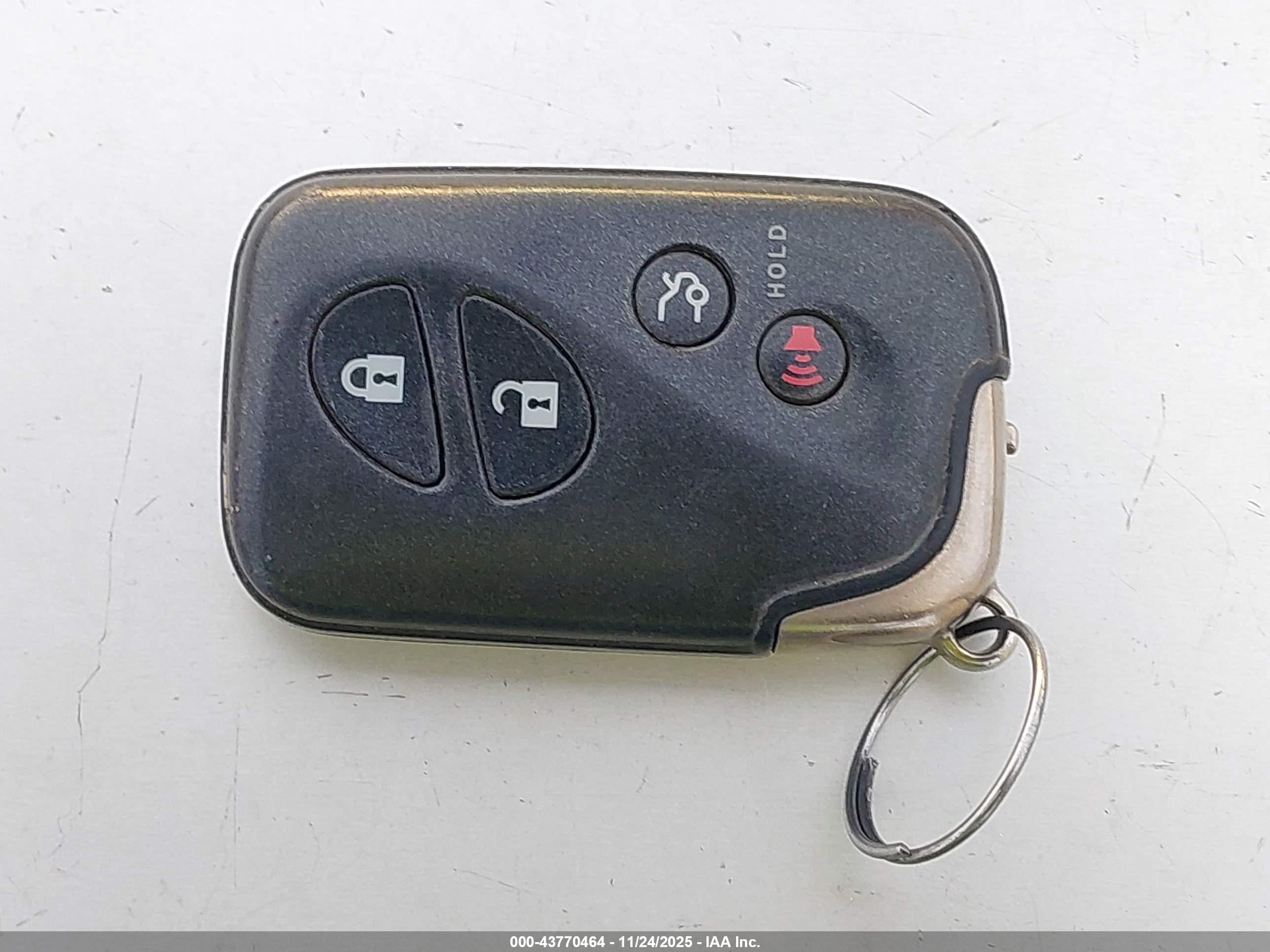 LEXUS ES image 11