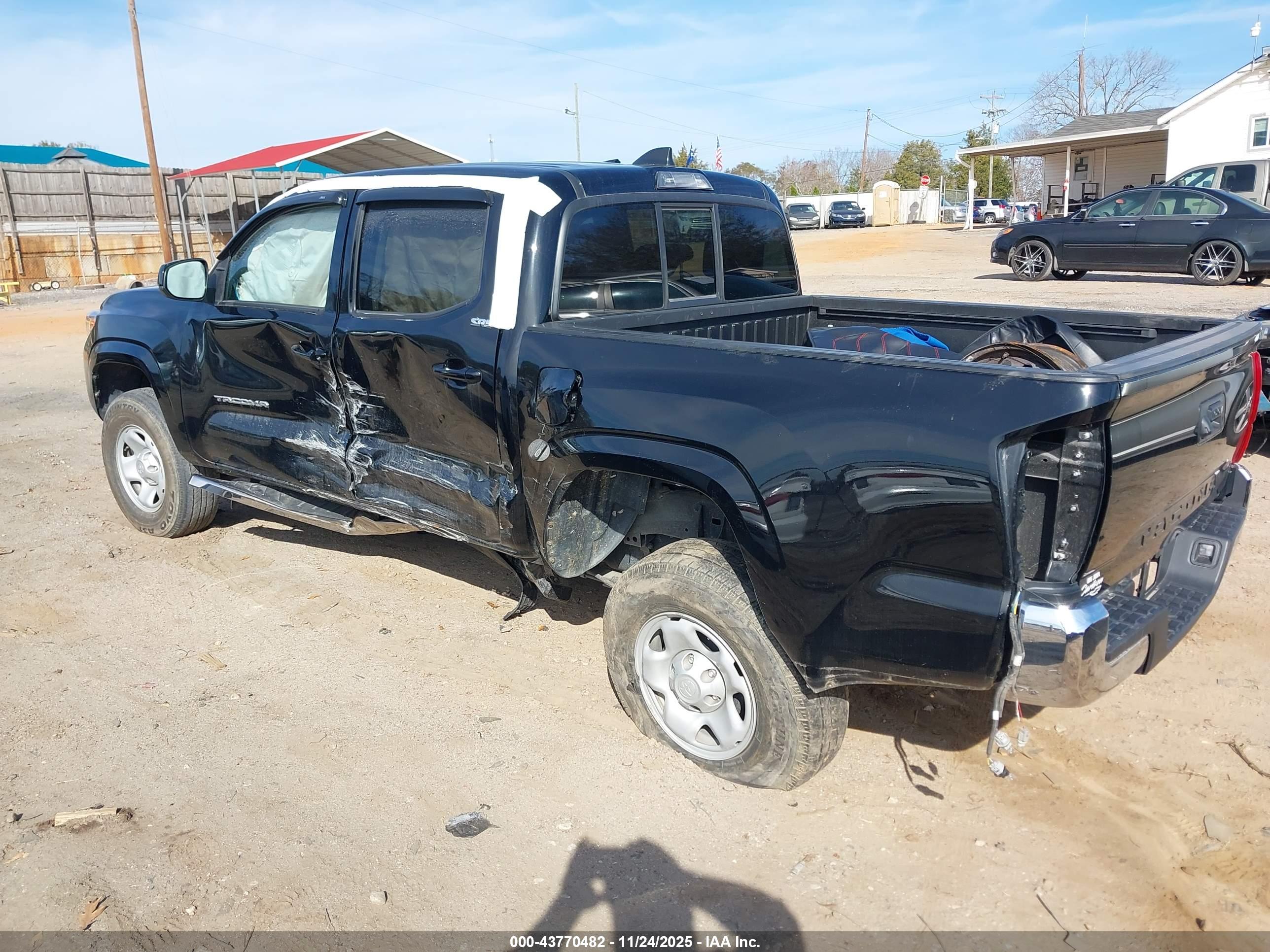 TOYOTA TACOMA image 3