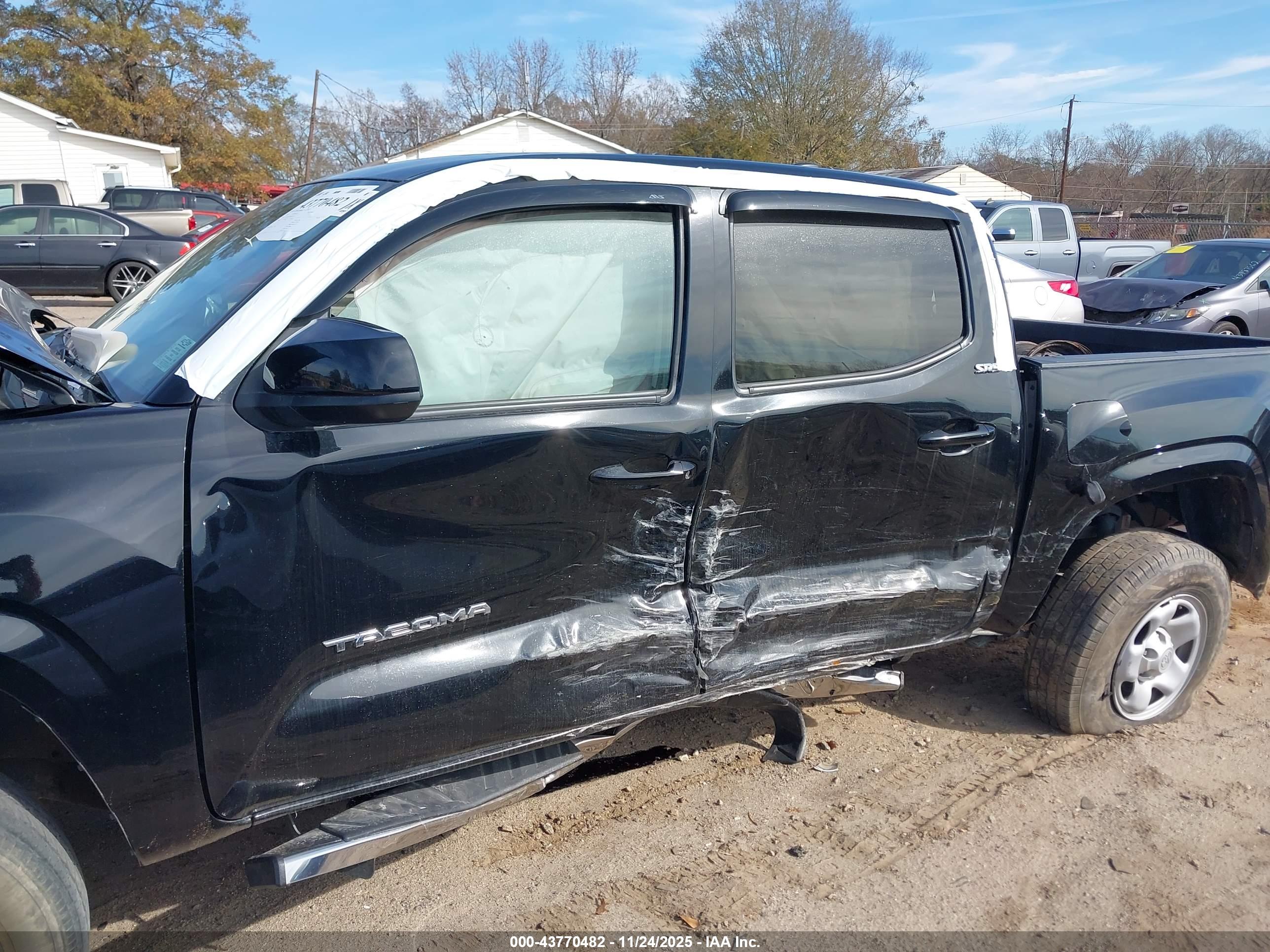 TOYOTA TACOMA image 6