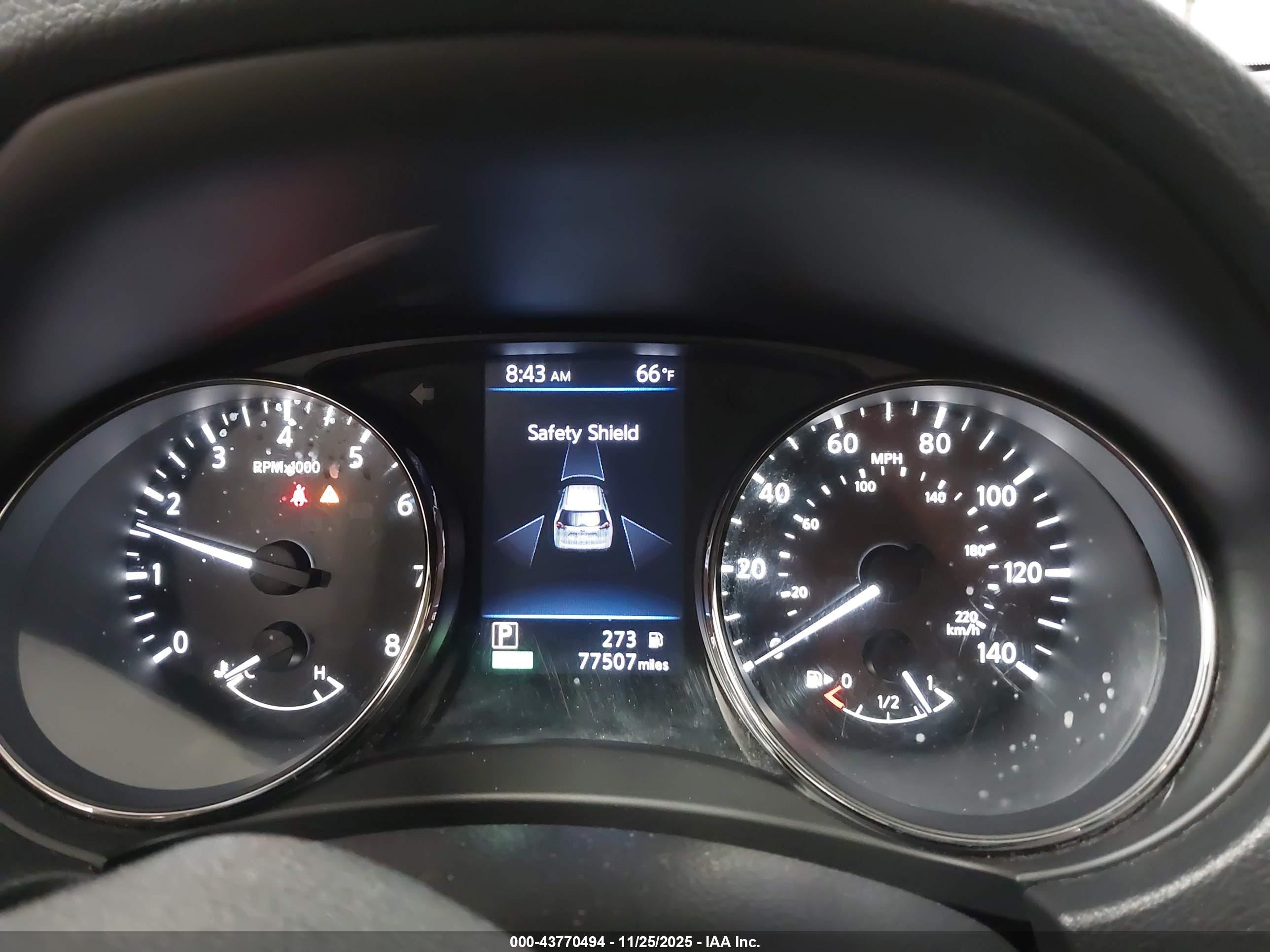 NISSAN ROGUE image 7
