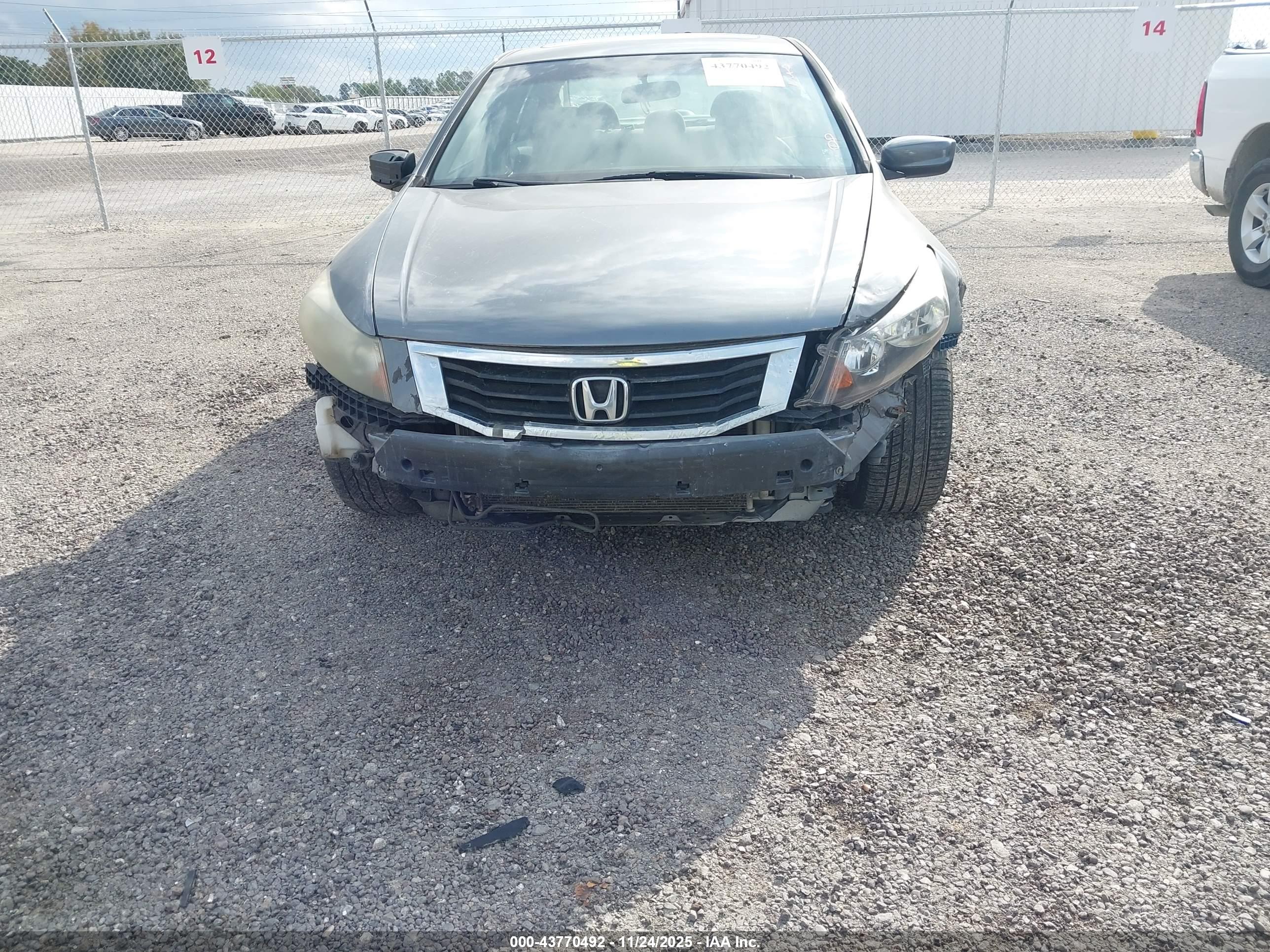 HONDA ACCORD image 6