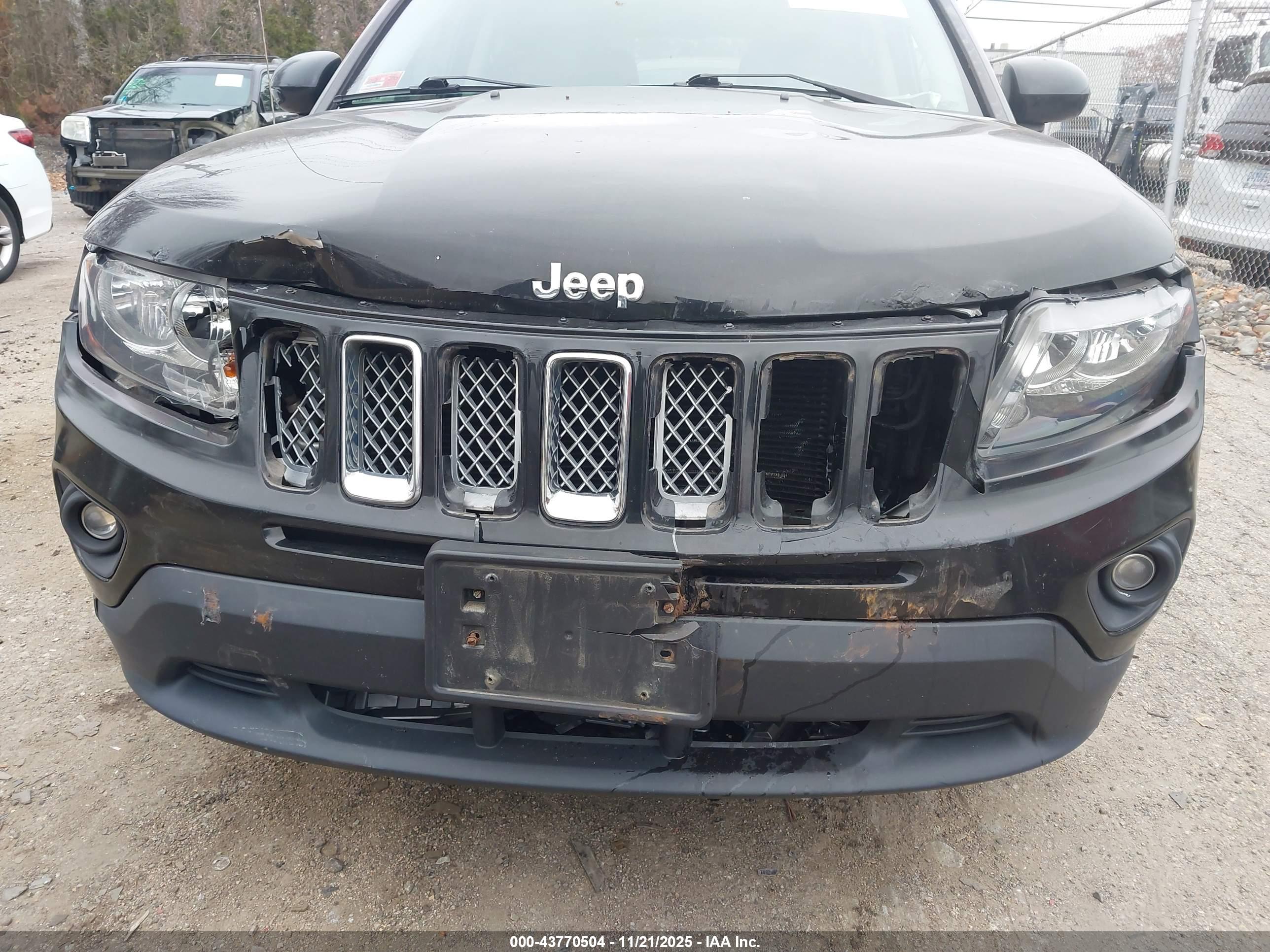 JEEP COMPASS image 6