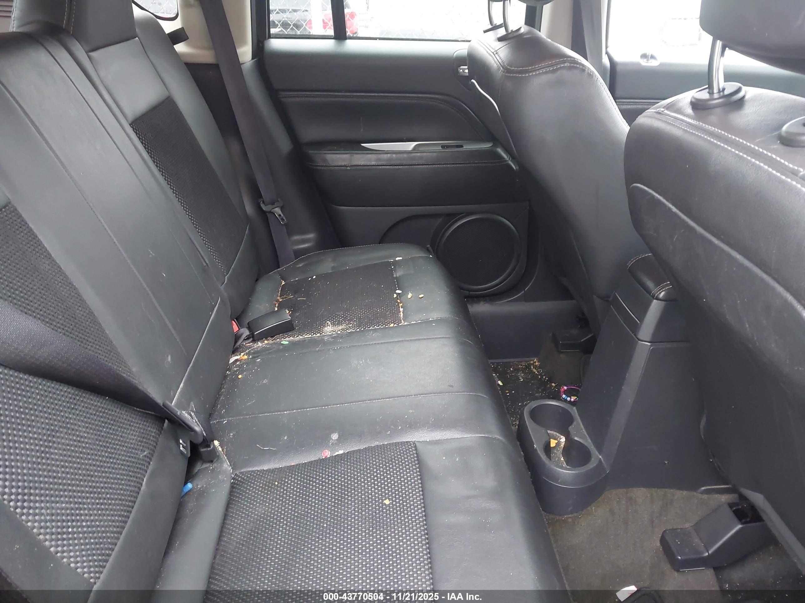 JEEP COMPASS image 8