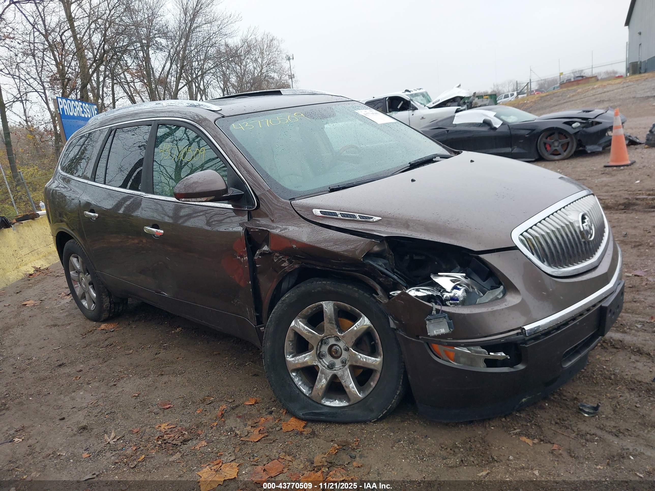 BUICK ENCLAVE image 6