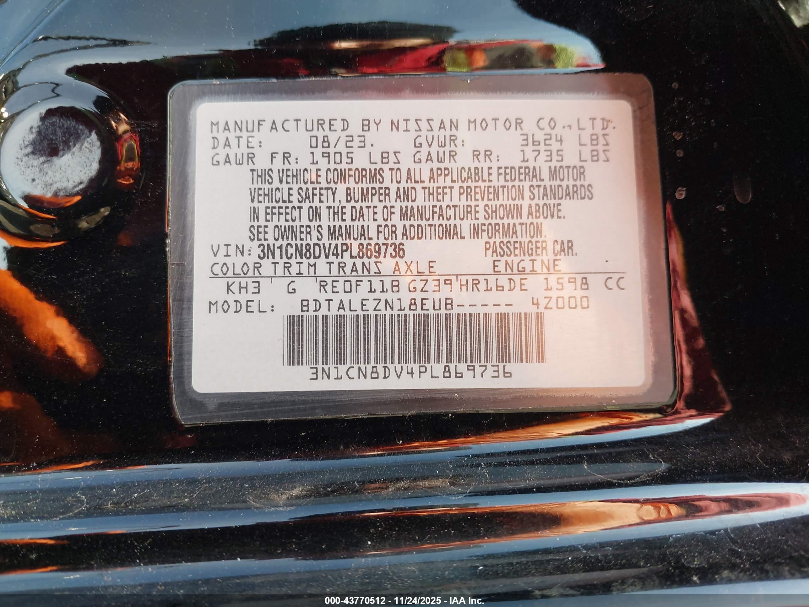 NISSAN VERSA image 9