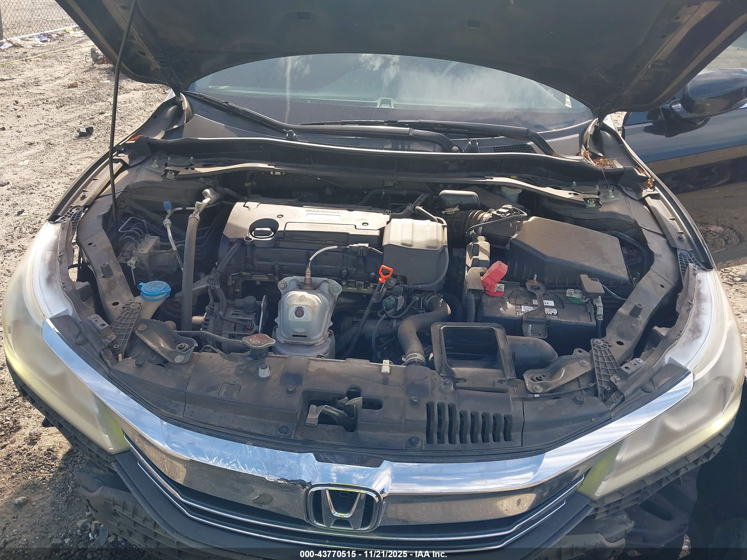 HONDA ACCORD image 10