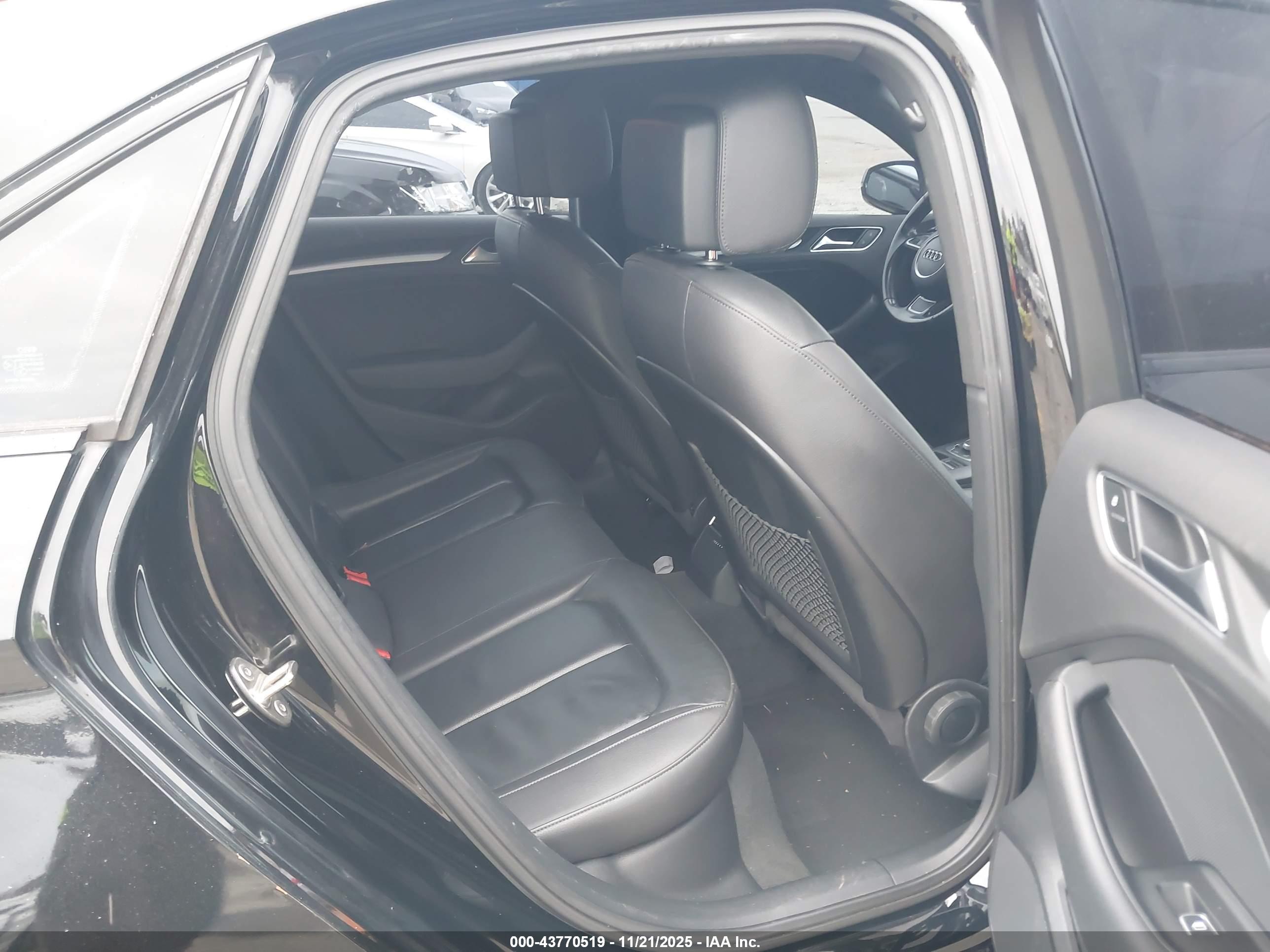 AUDI A3 image 8