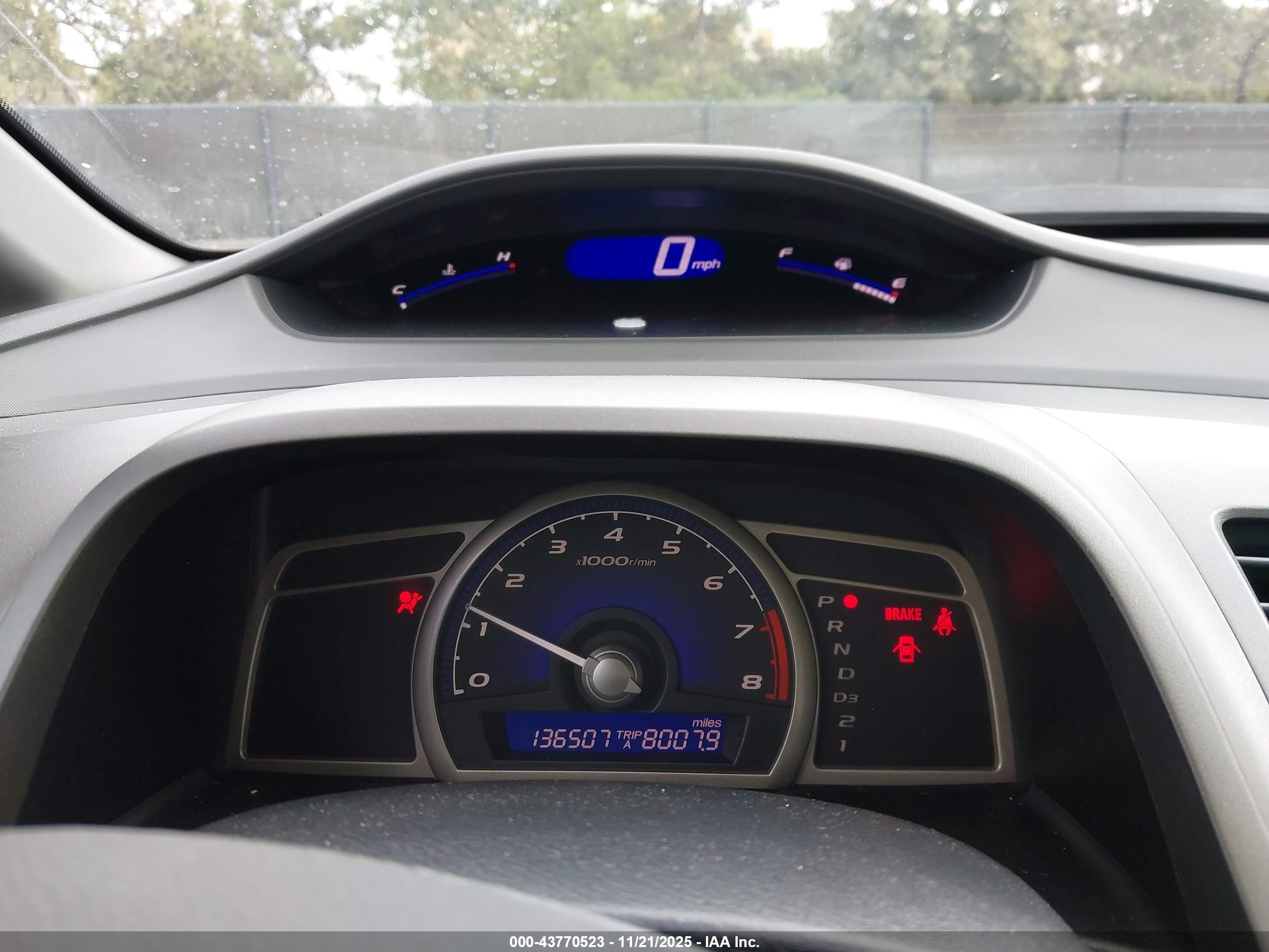 HONDA CIVIC image 7