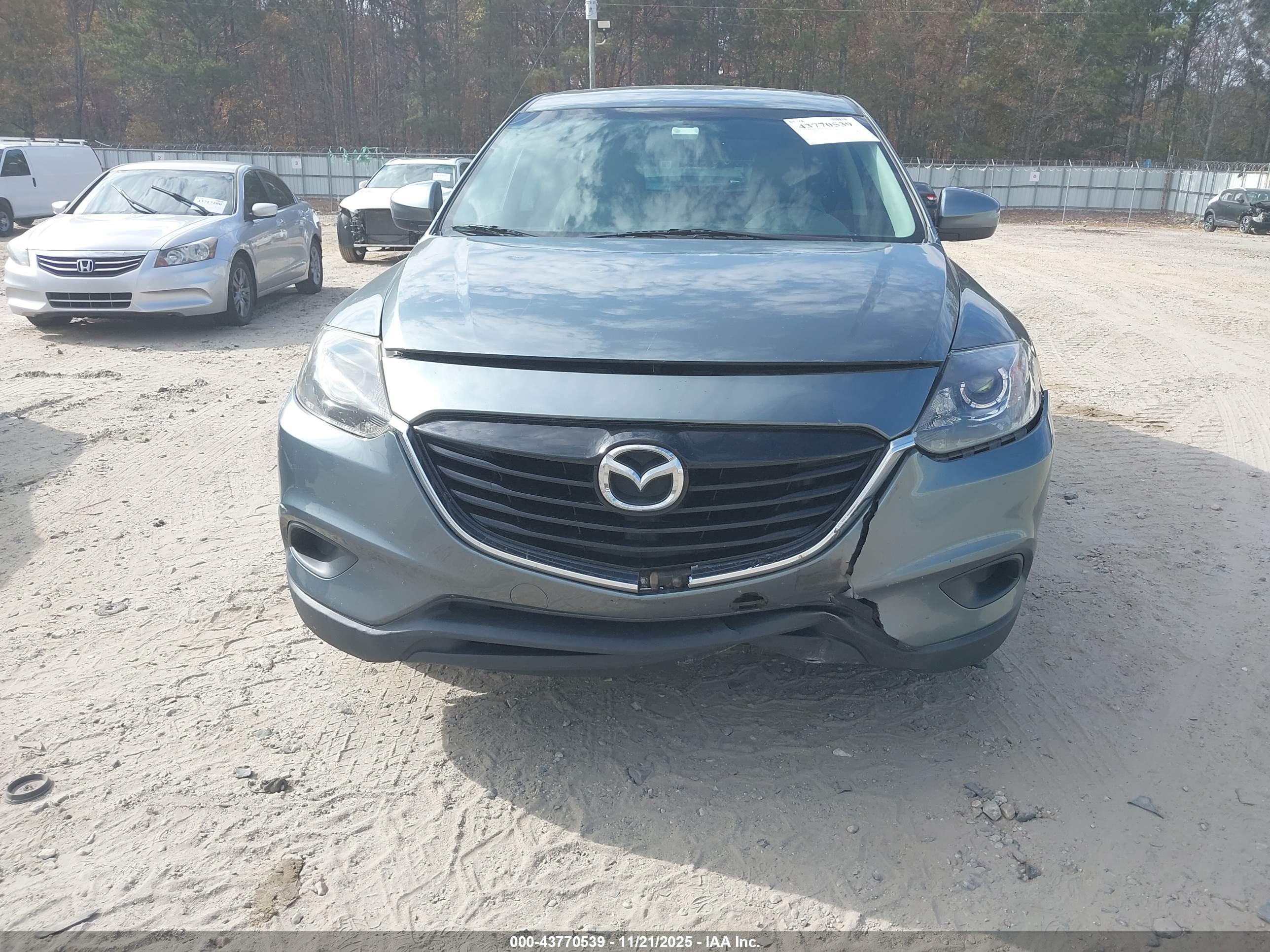 MAZDA CX-9 image 6