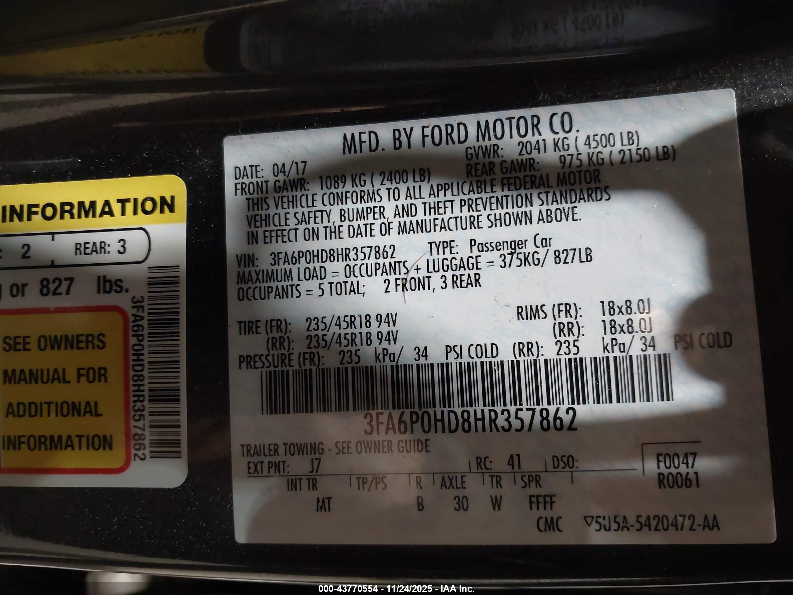FORD FUSION image 9